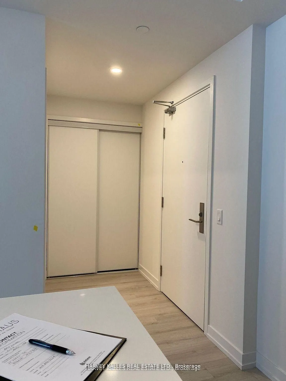 33 Helendale Avenue, #2409