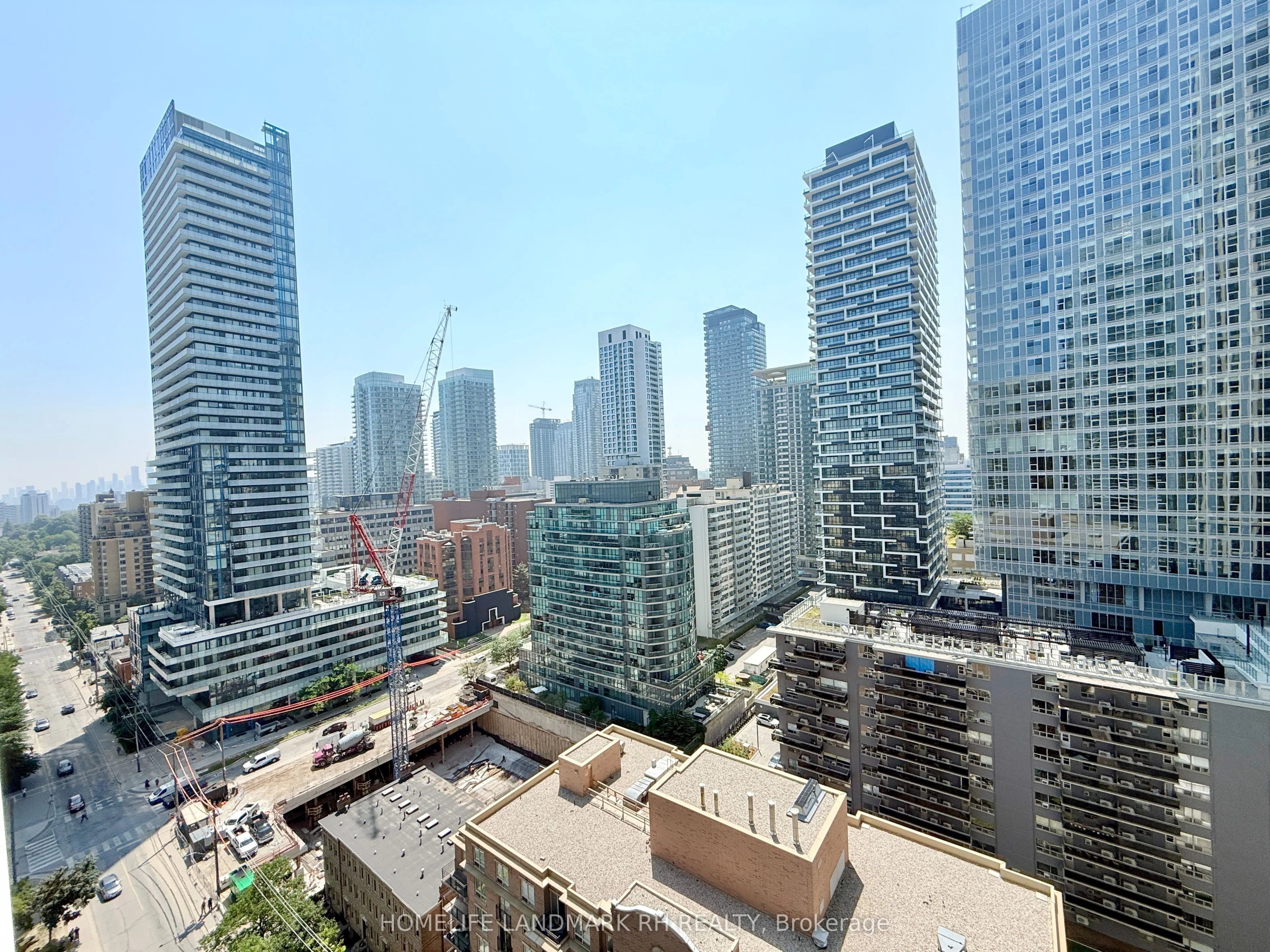 195 Redpath Avenue, #1912