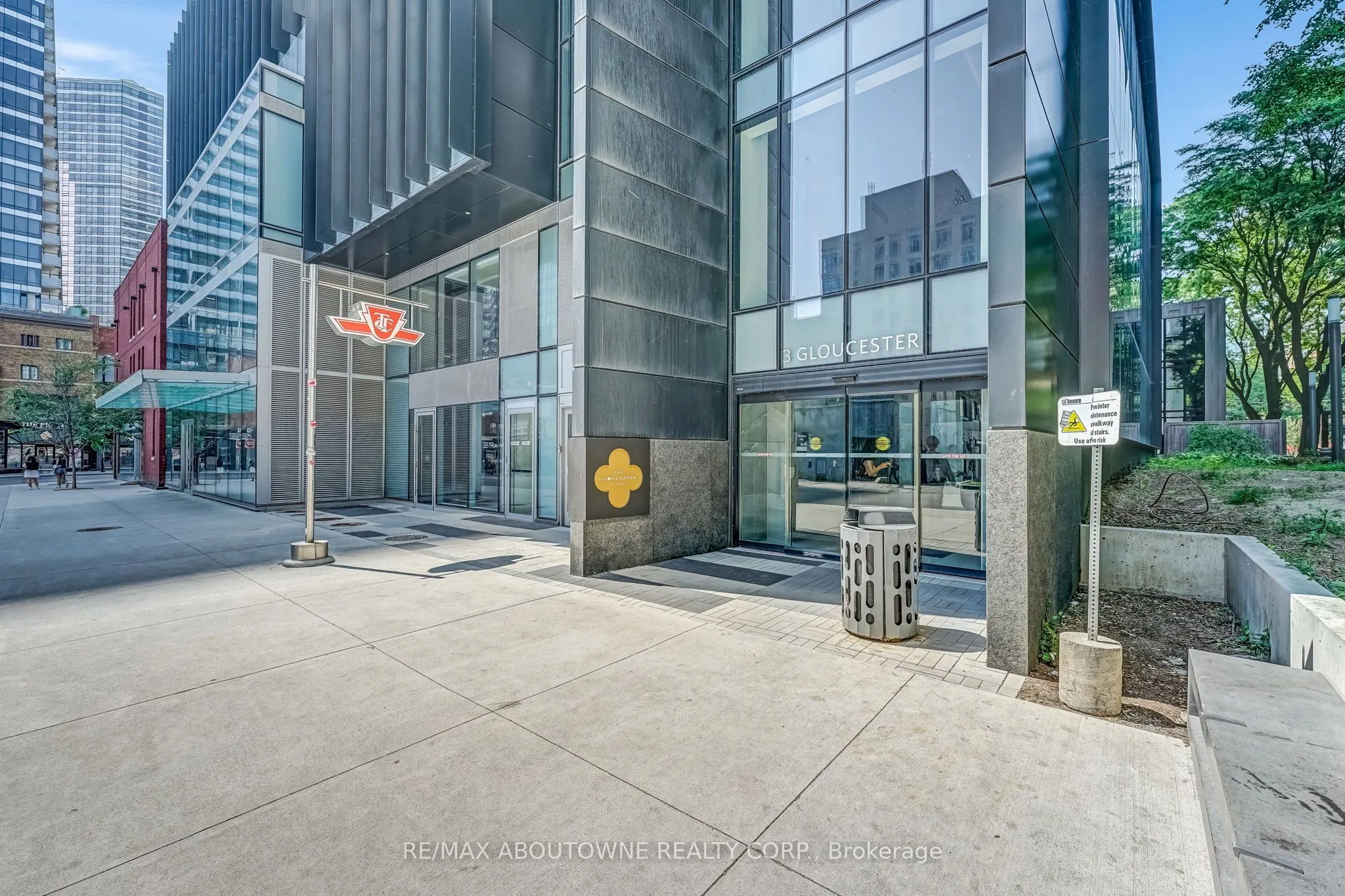 3 Gloucester Street, #1802