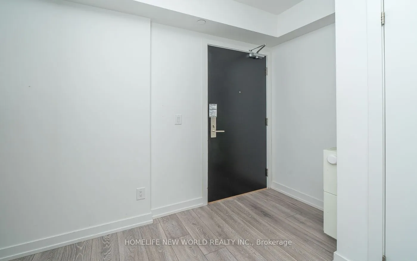 159 Wellesley Street E, #1811