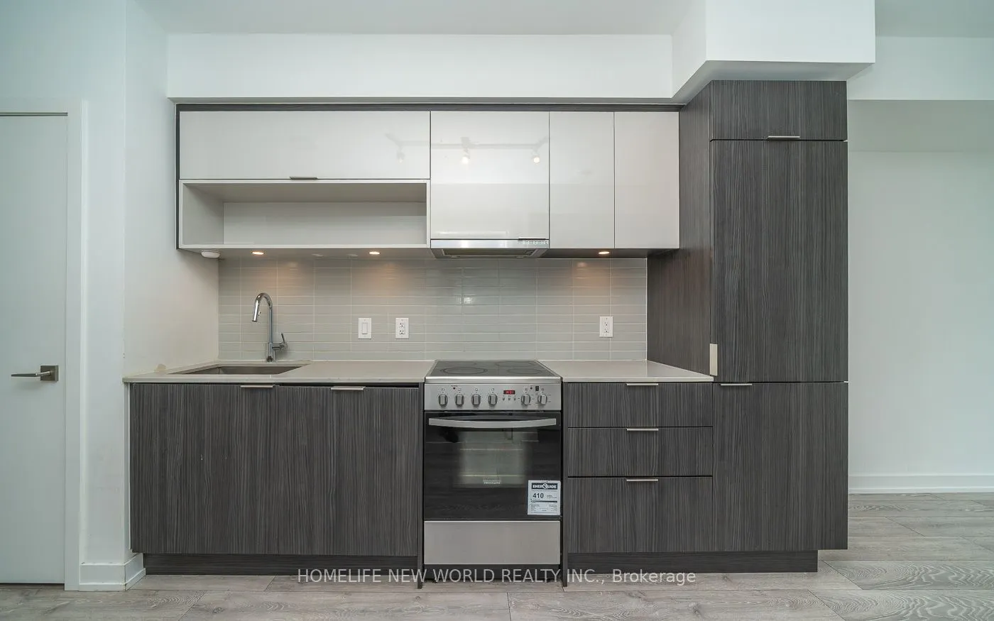 159 Wellesley Street E, #1811