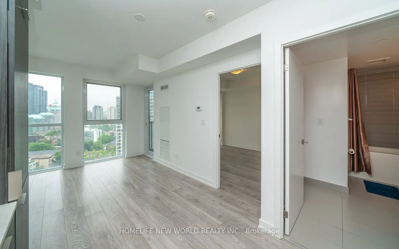 159 Wellesley Street E, #1811