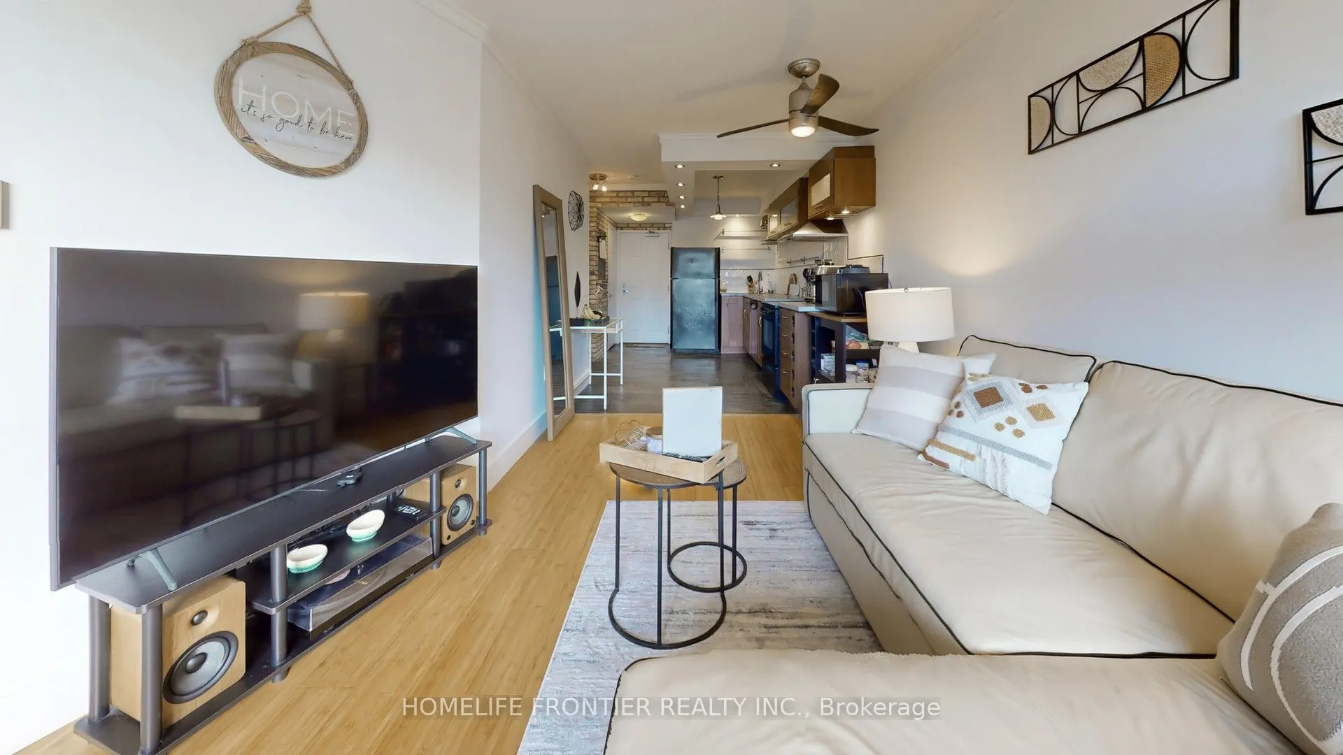 284 Bloor Street, #806