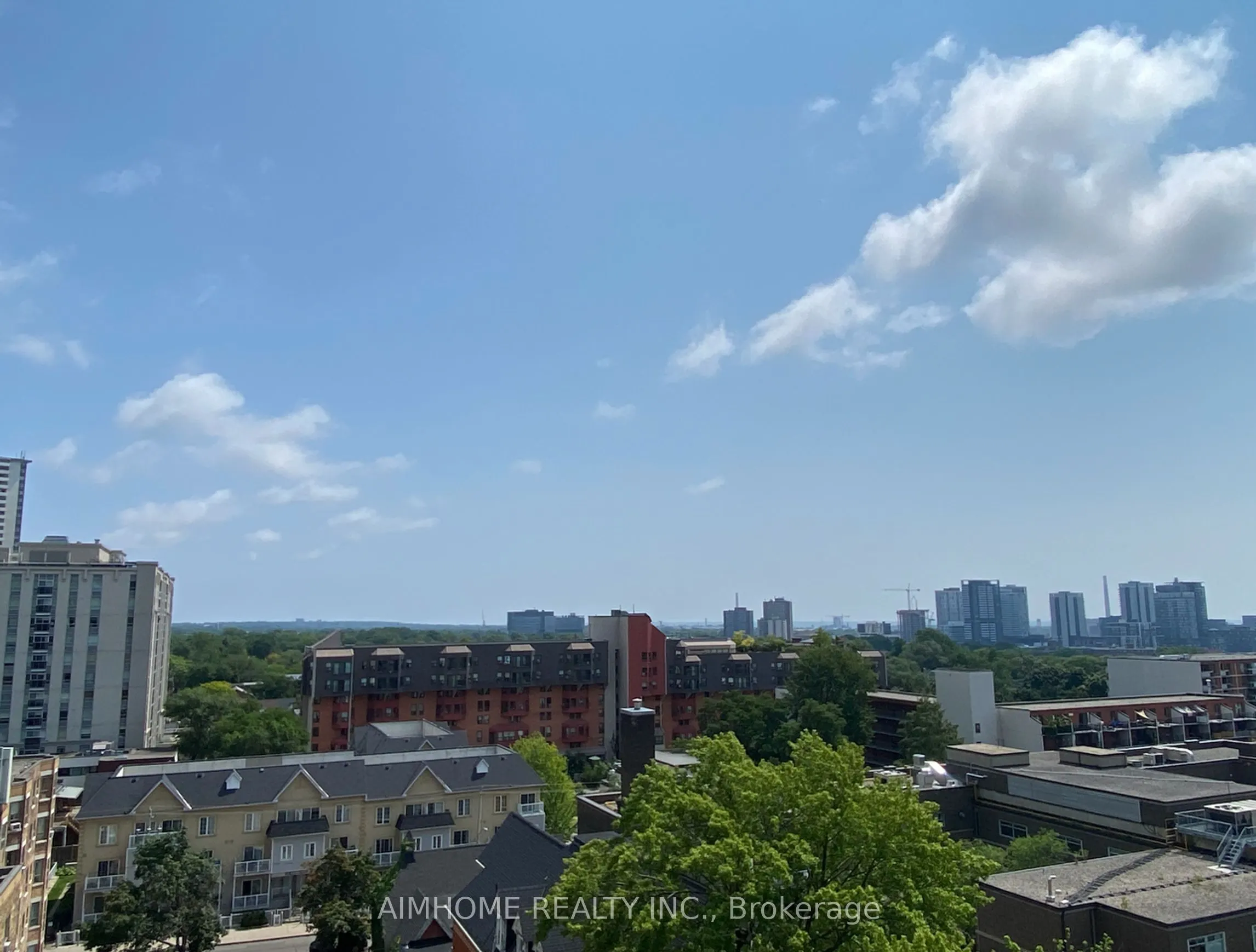 159 Wellesley Street E, #704