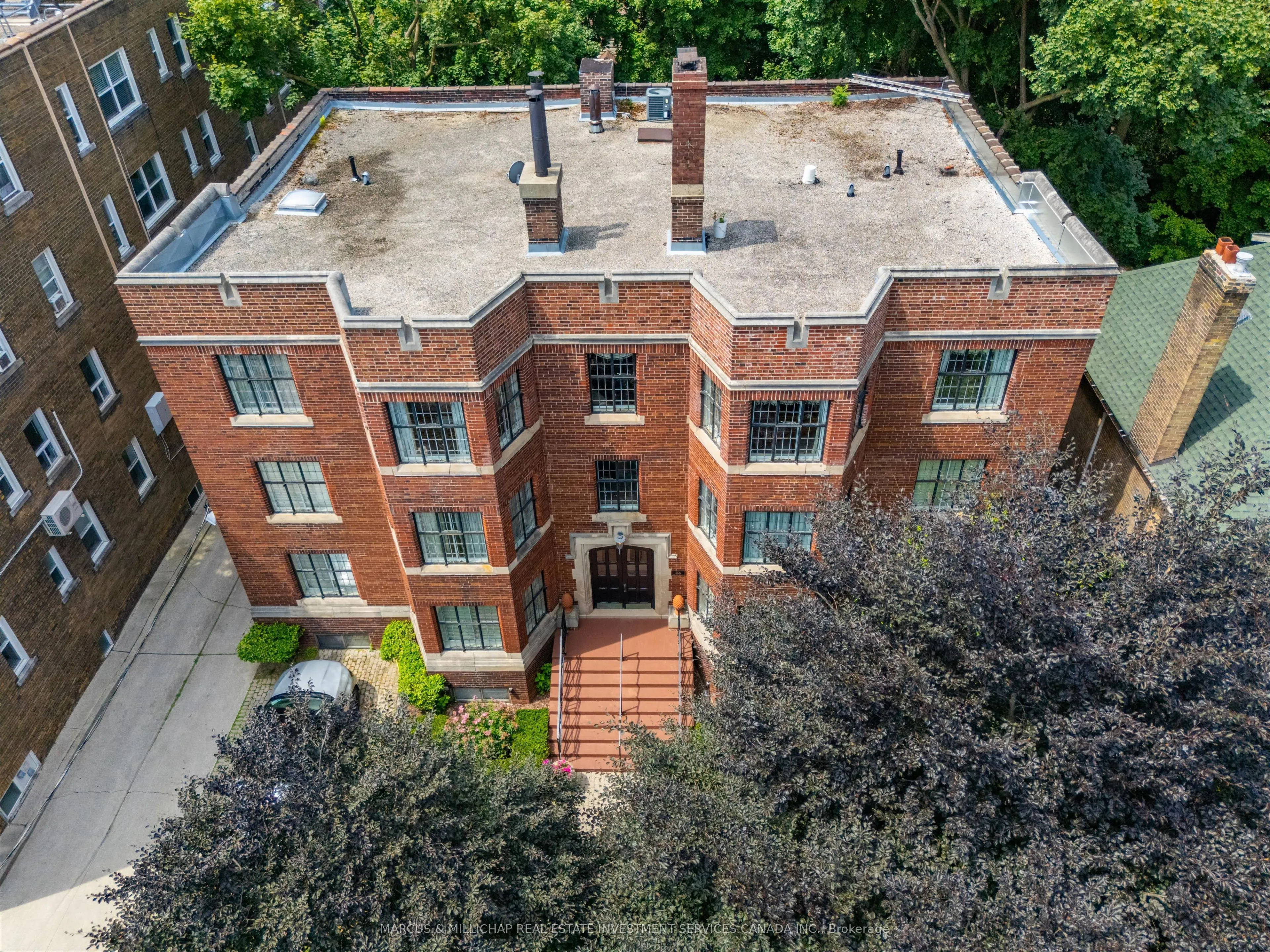 466 Spadina Road