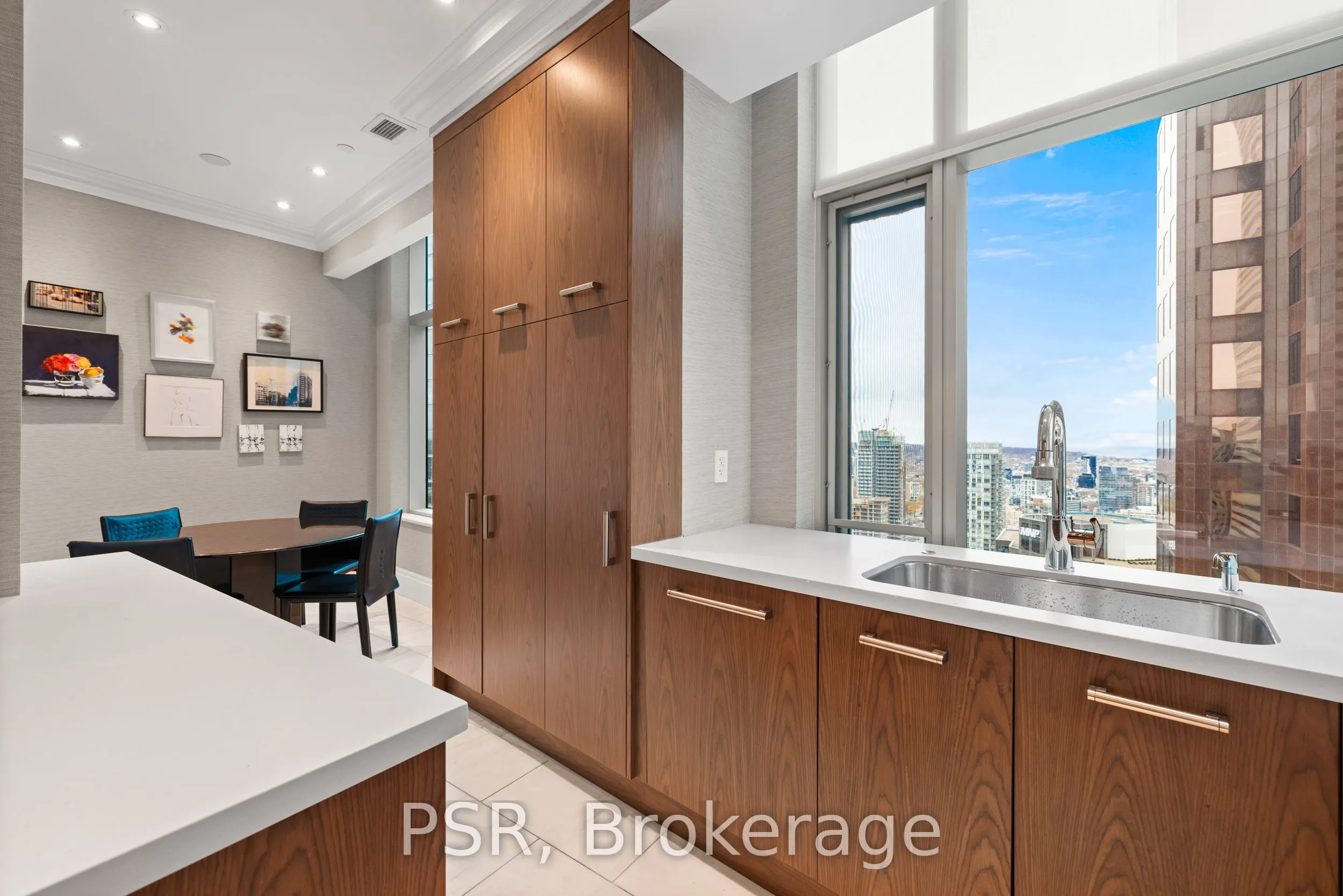 311 Bay Street, #3604