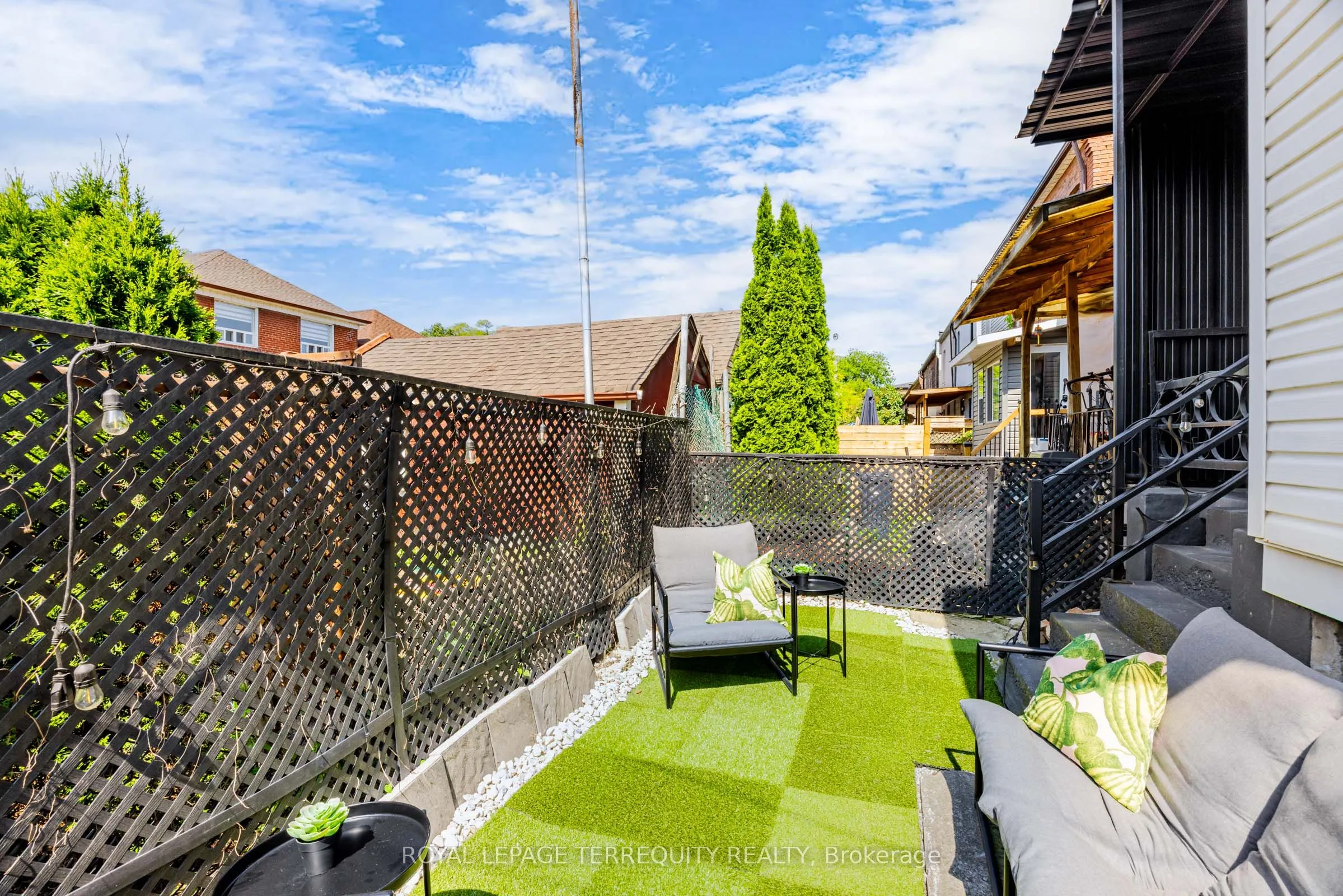 34 O'Leary Avenue