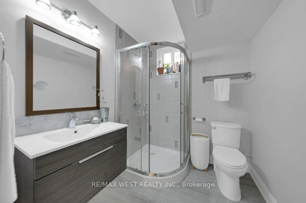 151 Brahms Avenue