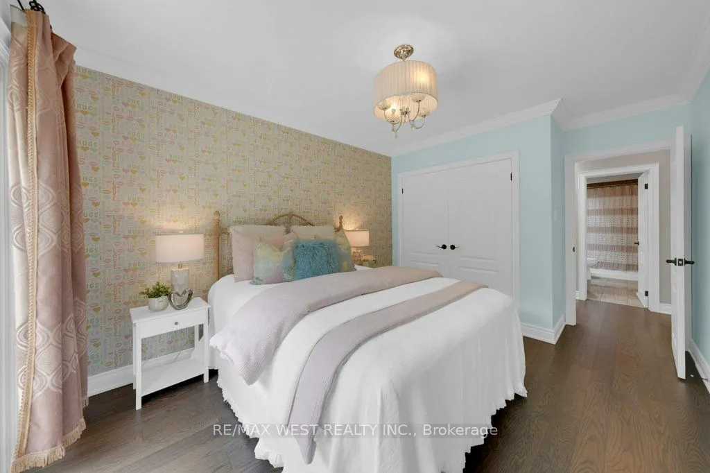 151 Brahms Avenue