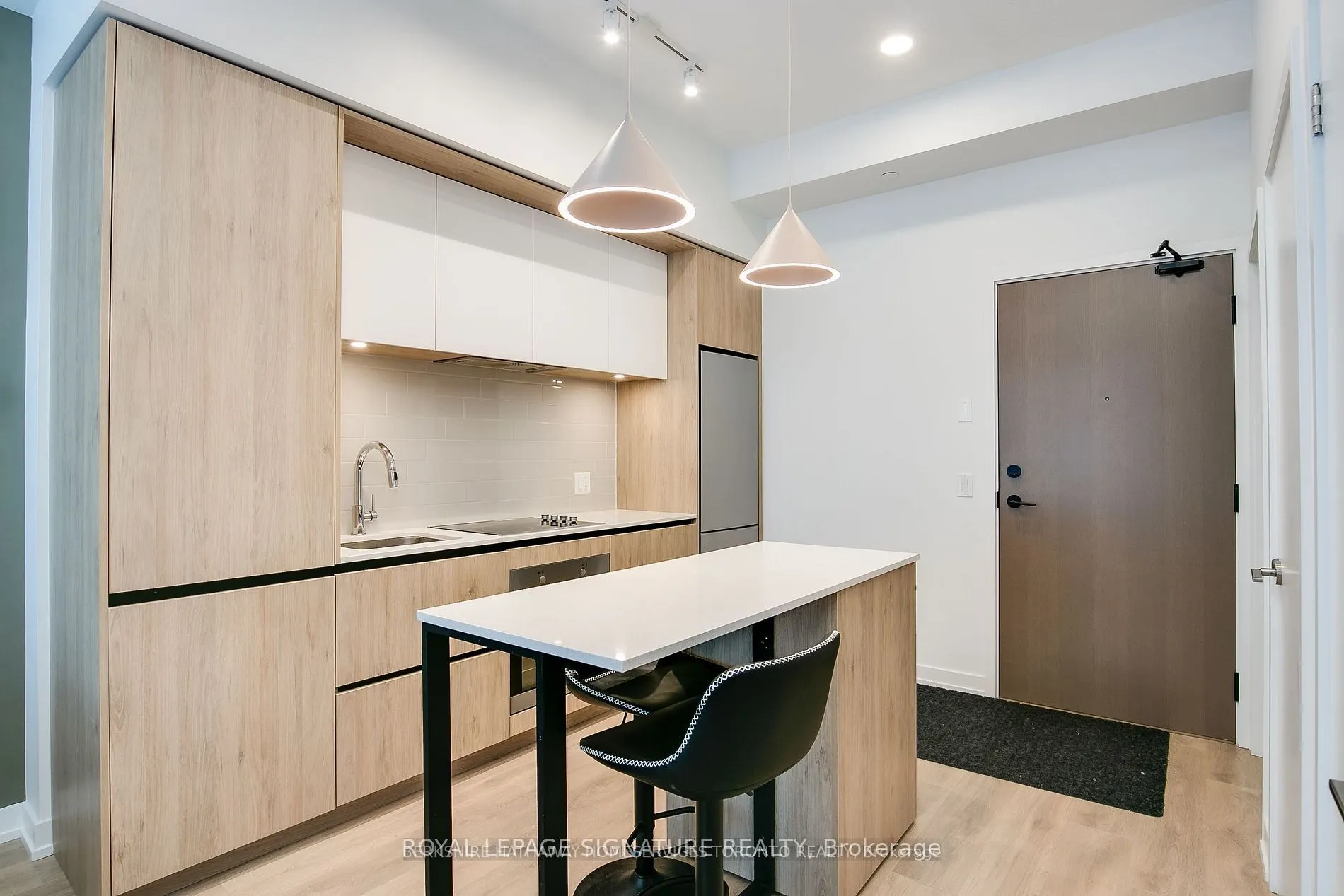 34 Tubman Avenue, #203