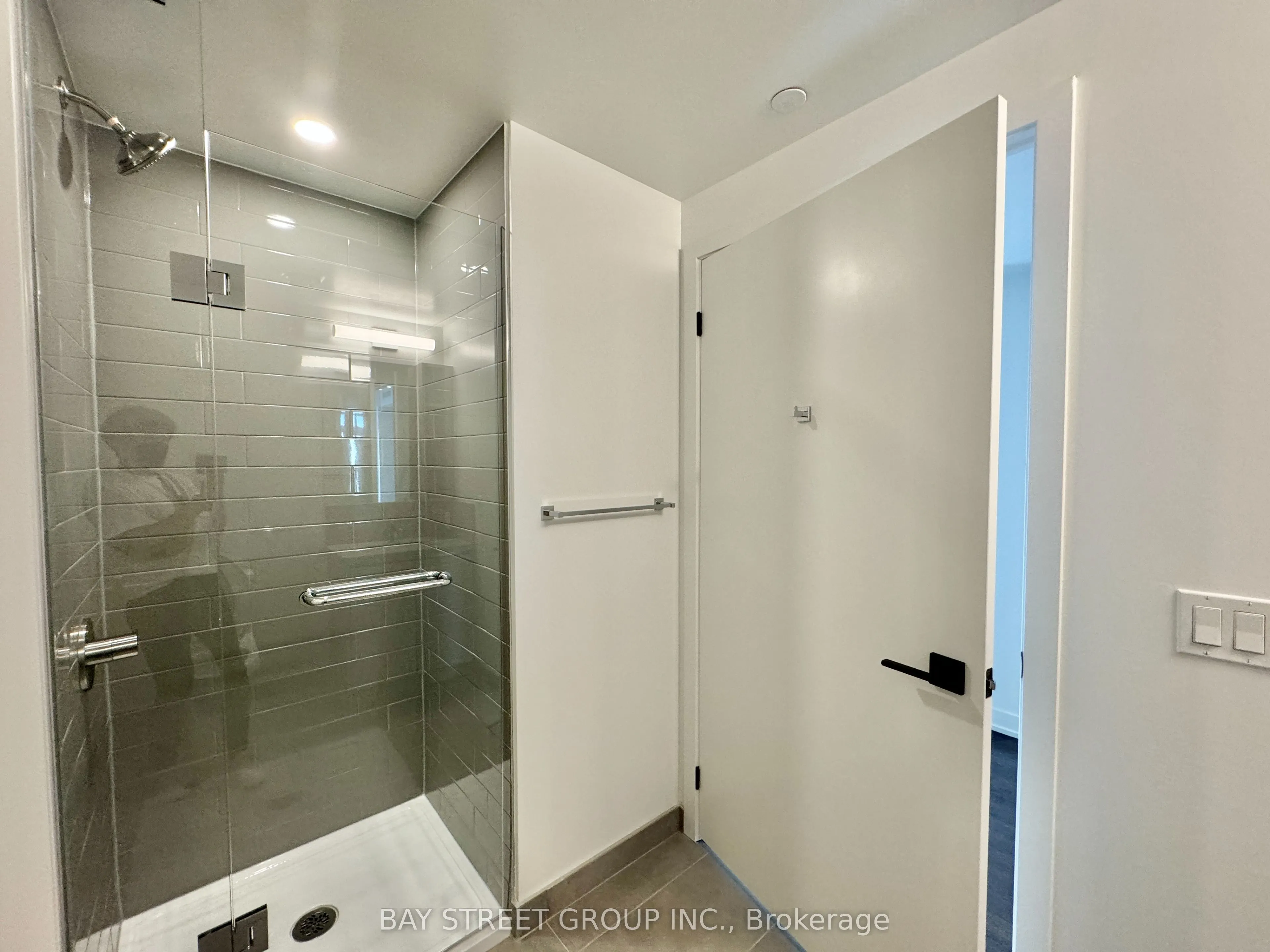 319 Jarvis Street, #4212