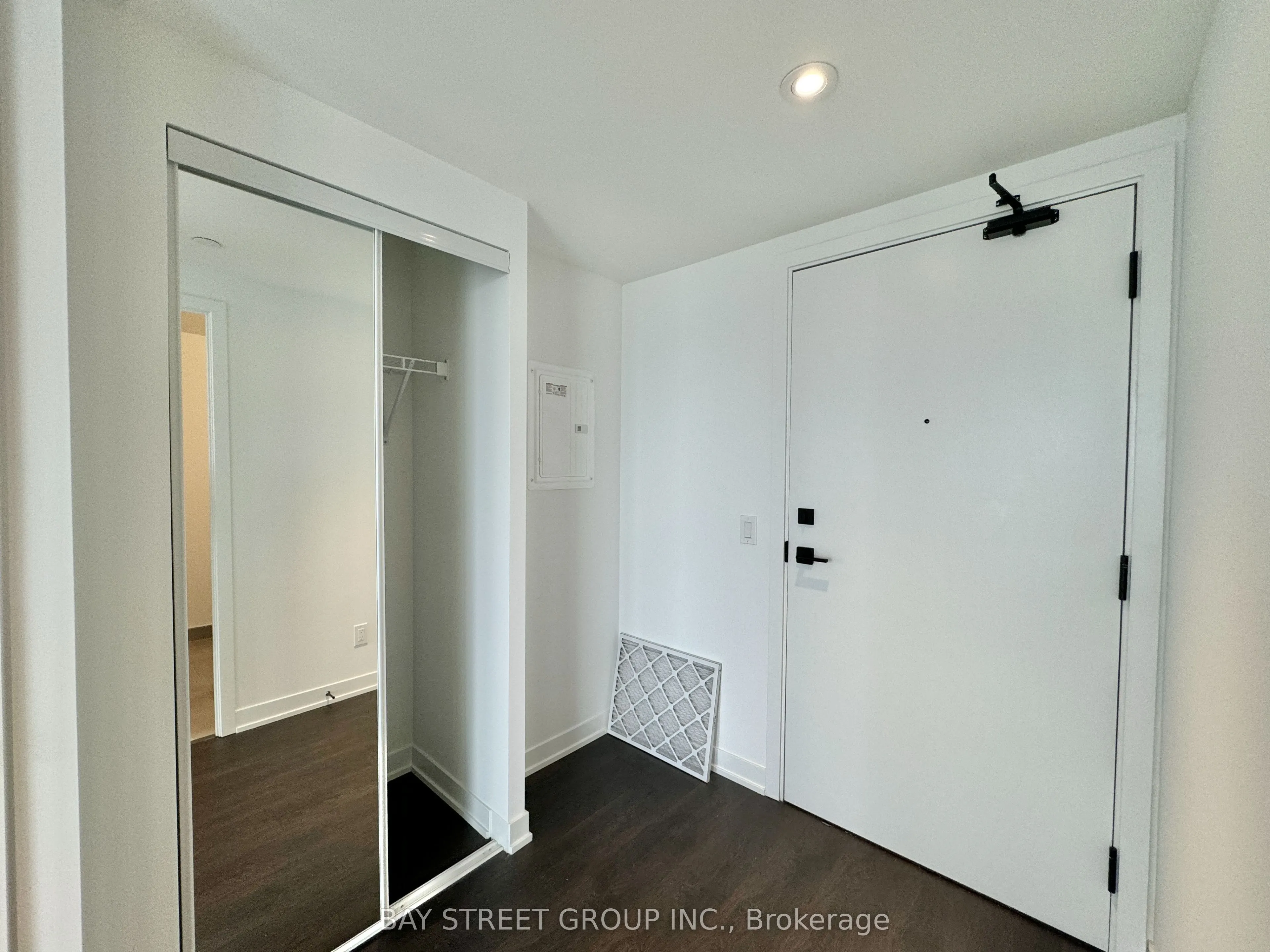 319 Jarvis Street, #4212