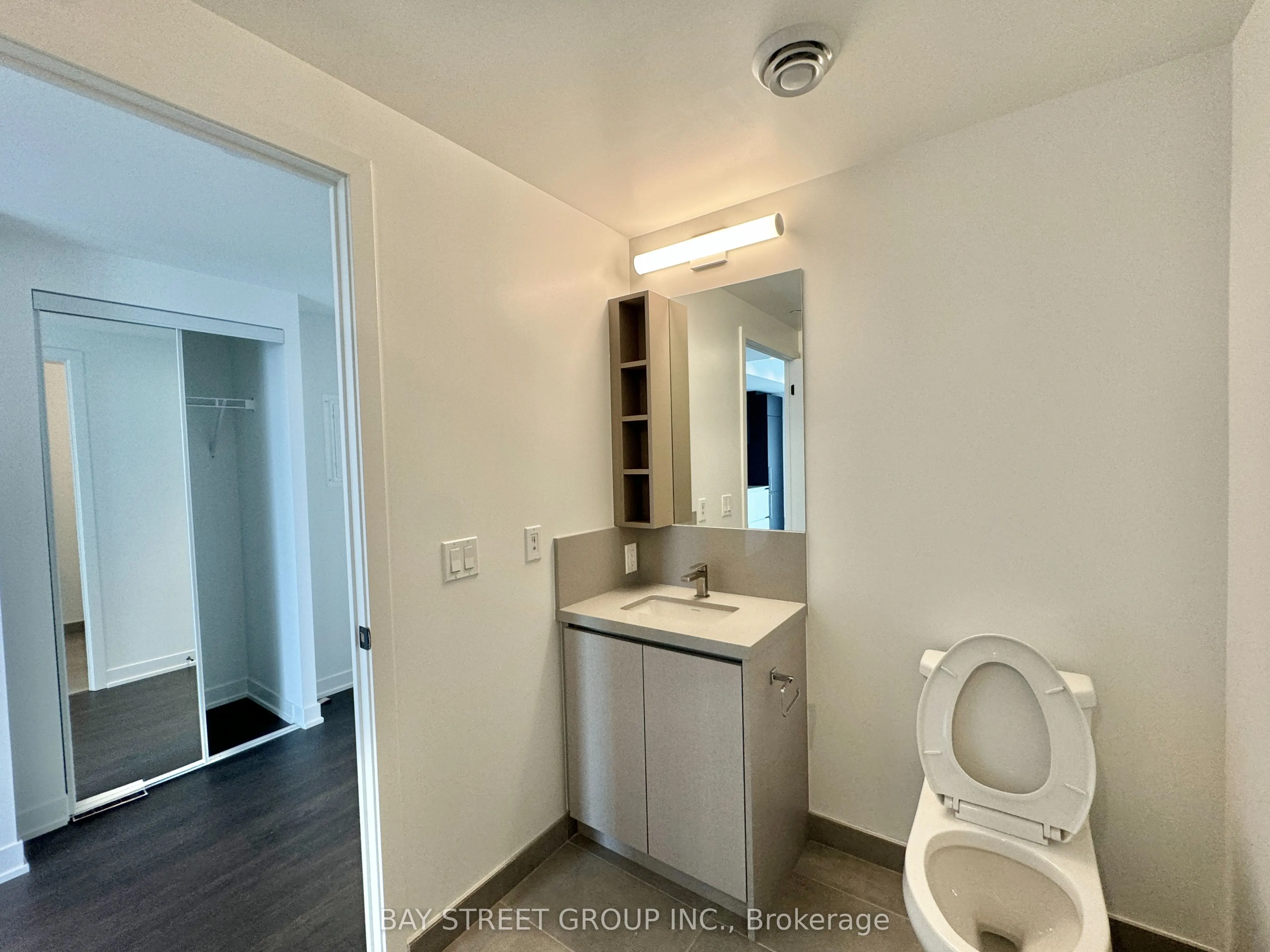 319 Jarvis Street, #4212