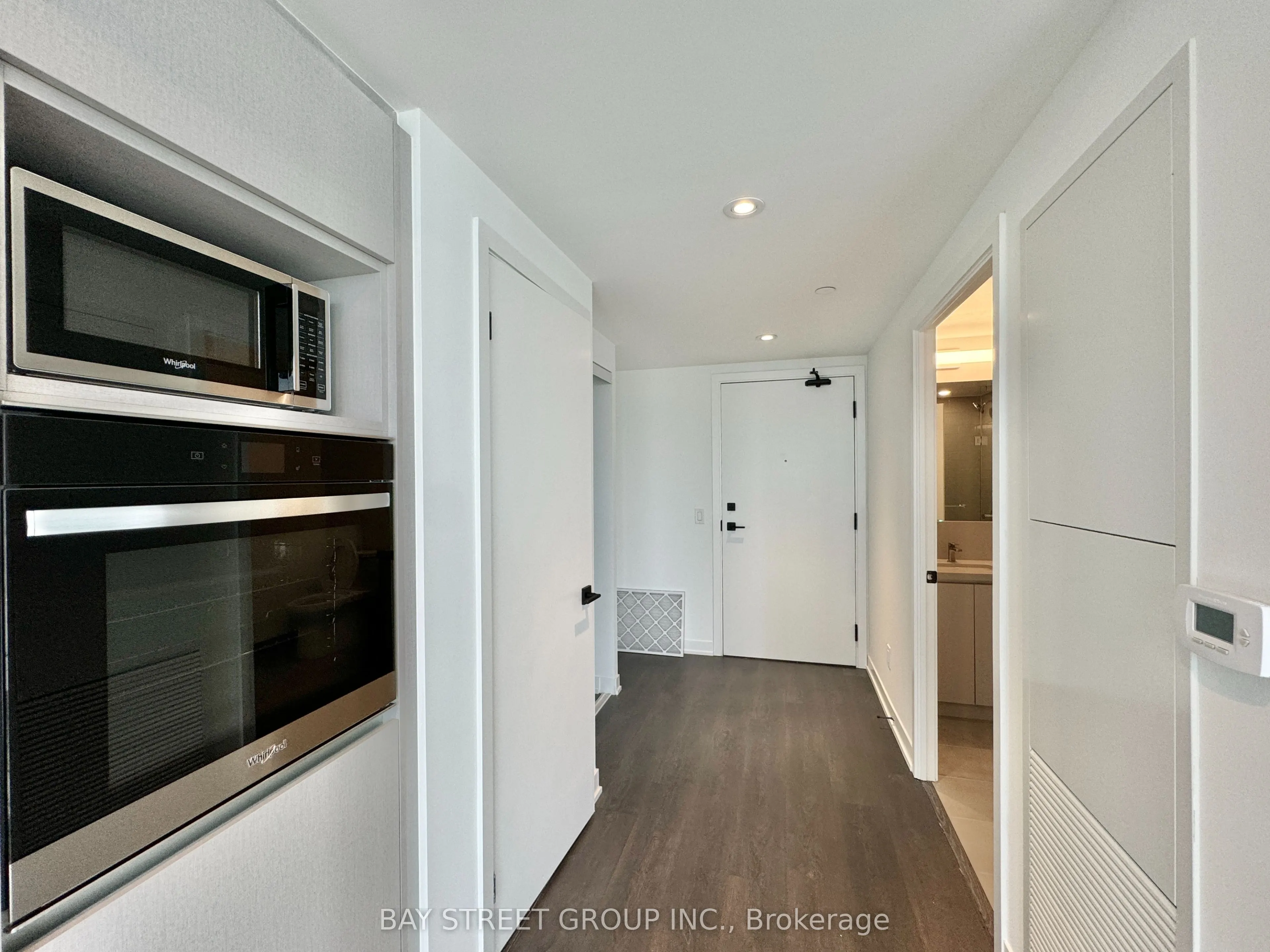 319 Jarvis Street, #4212