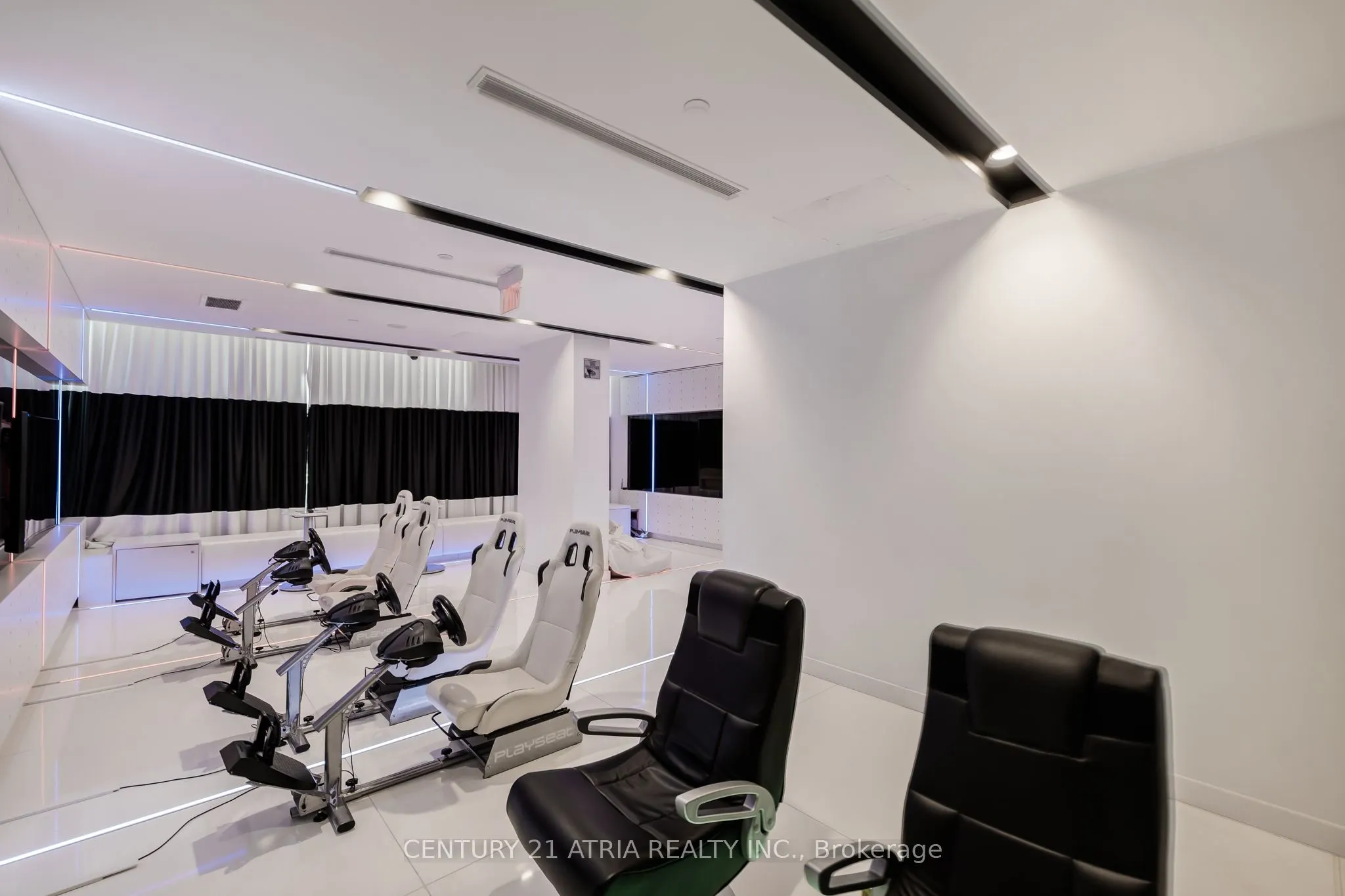 45 Charles Street E, #5203