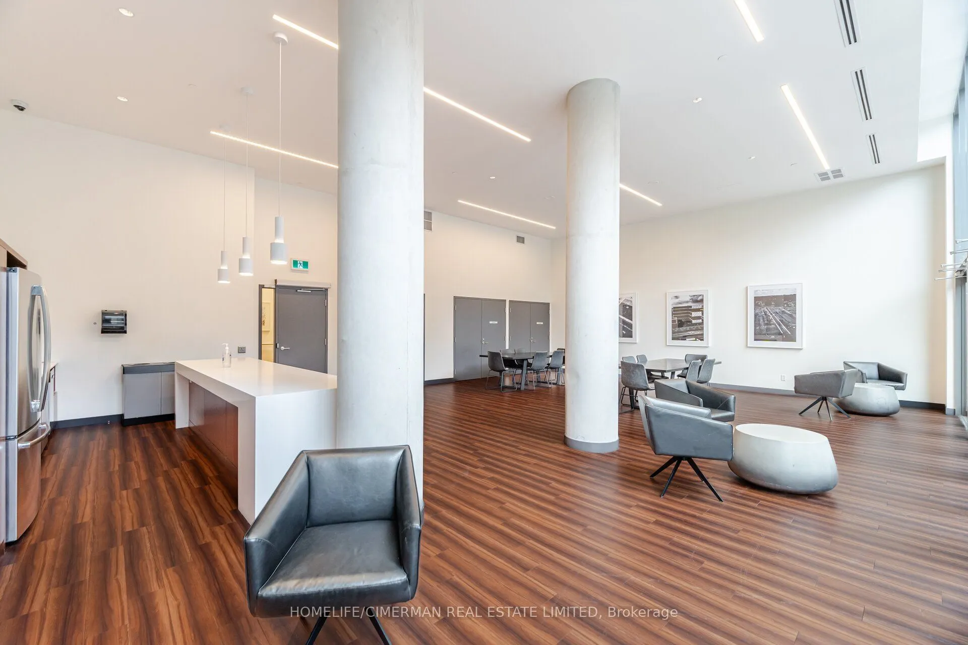 120 Varna Drive, #405