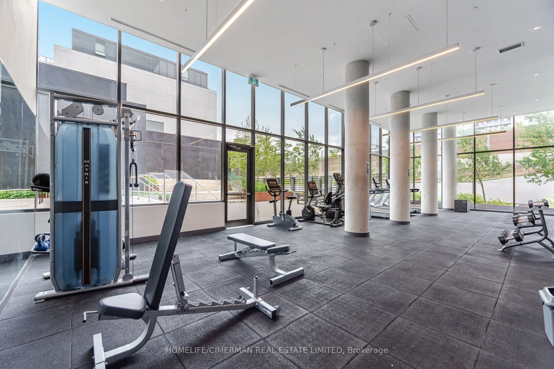 120 Varna Drive, #405