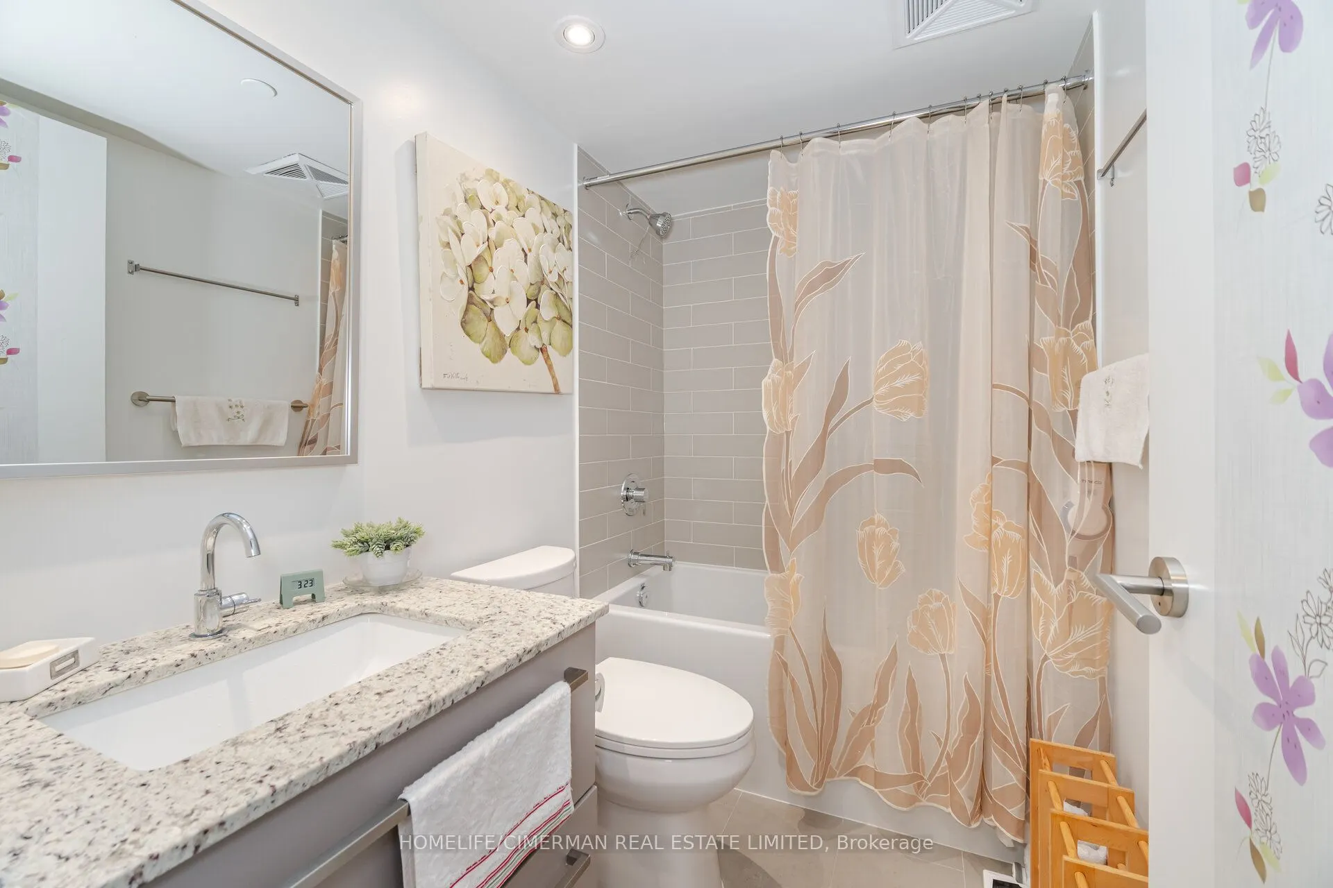 120 Varna Drive, #405
