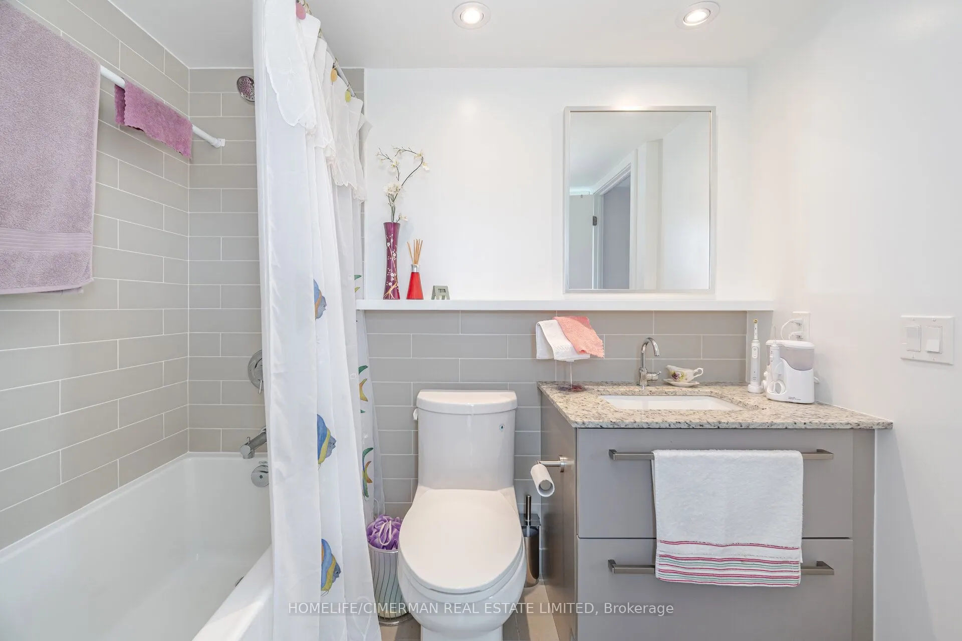 120 Varna Drive, #405