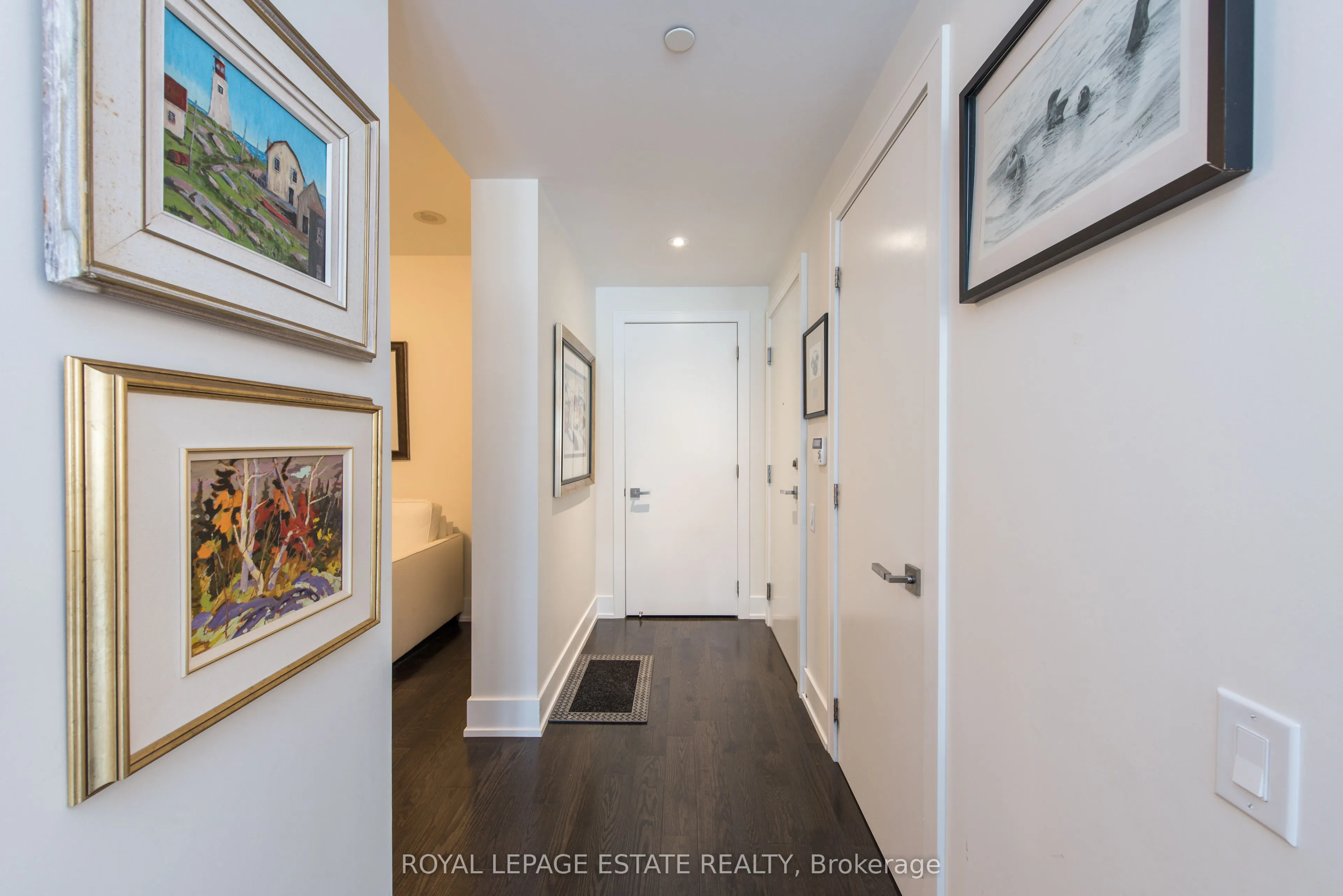 170 Avenue Road, #211