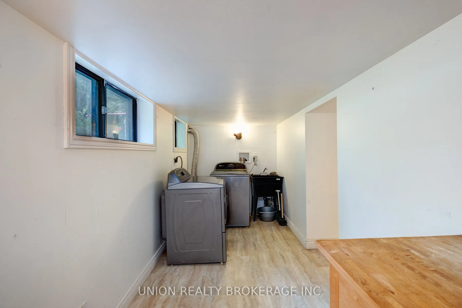 387 Millwood Road