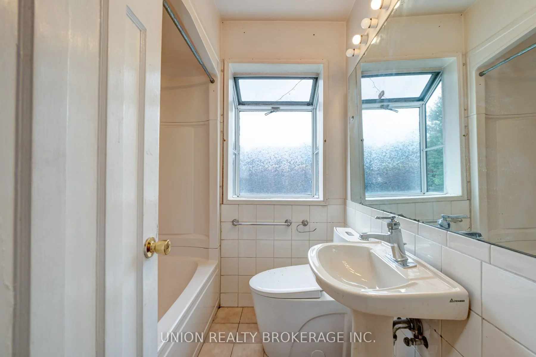 387 Millwood Road