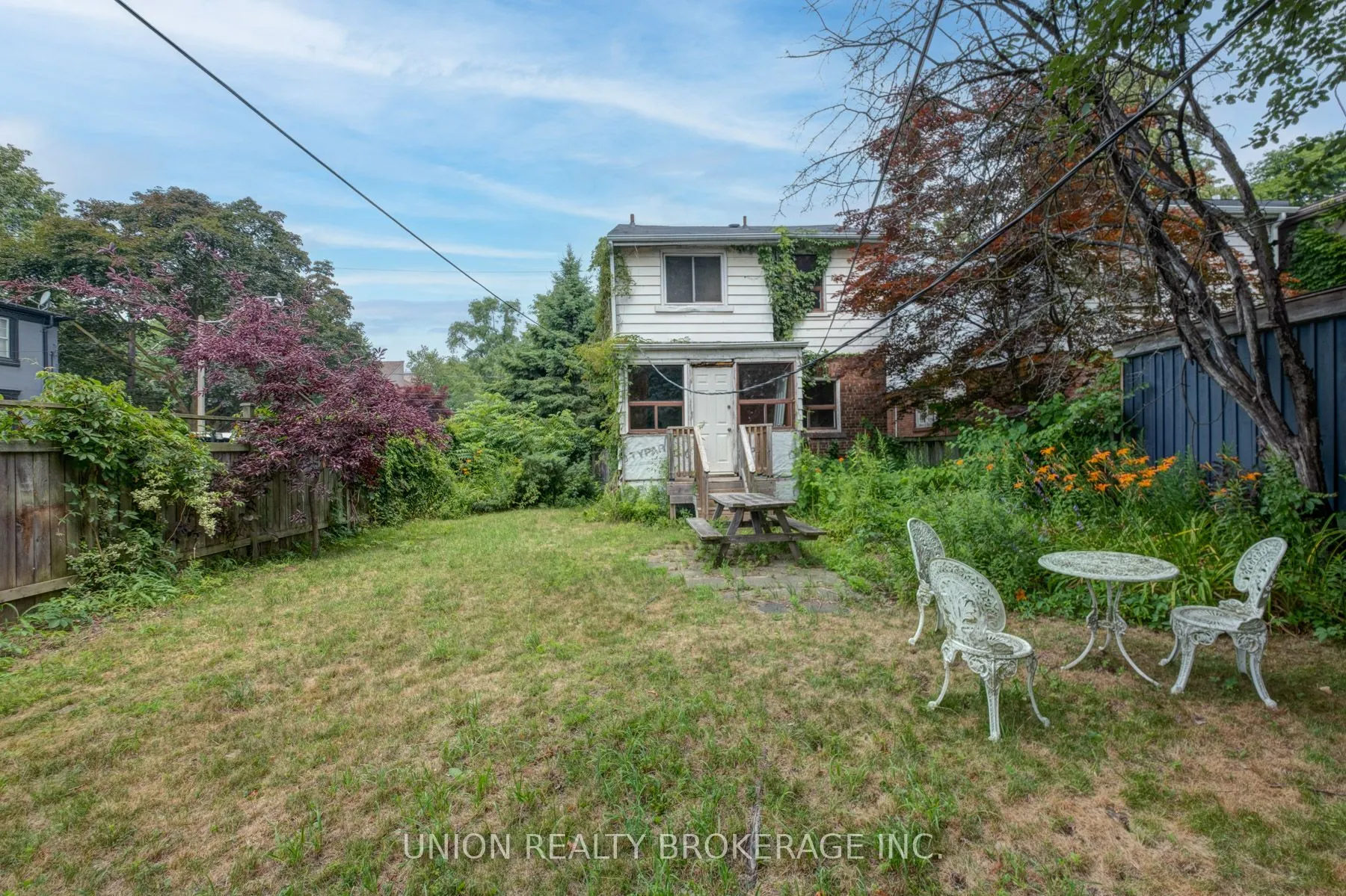 387 Millwood Road