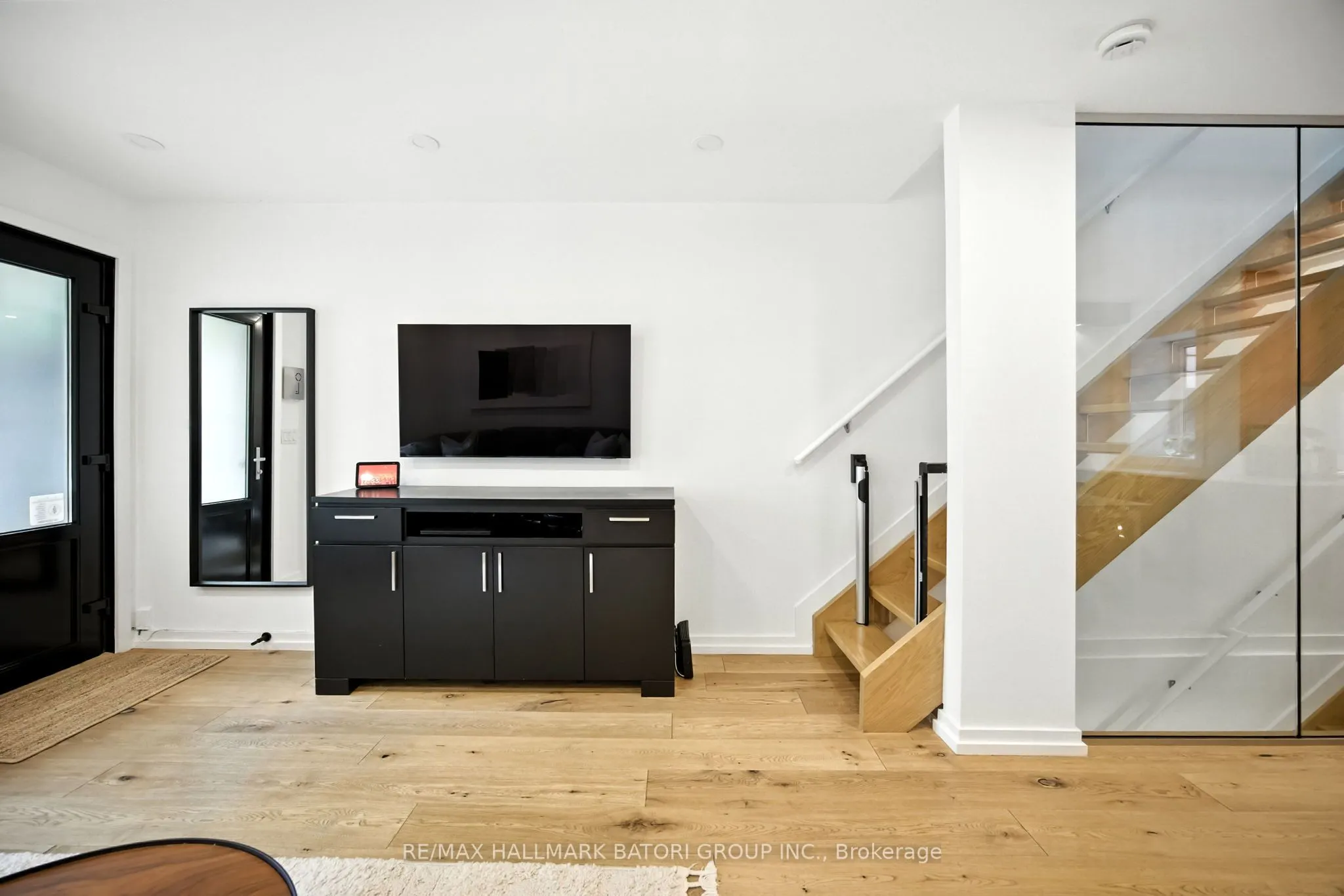 276 Roselawn Avenue
