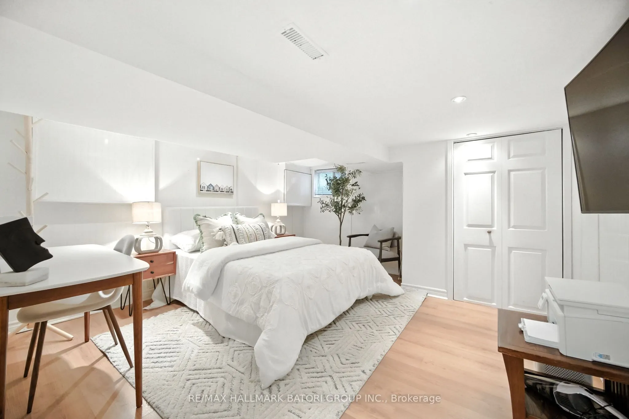 276 Roselawn Avenue