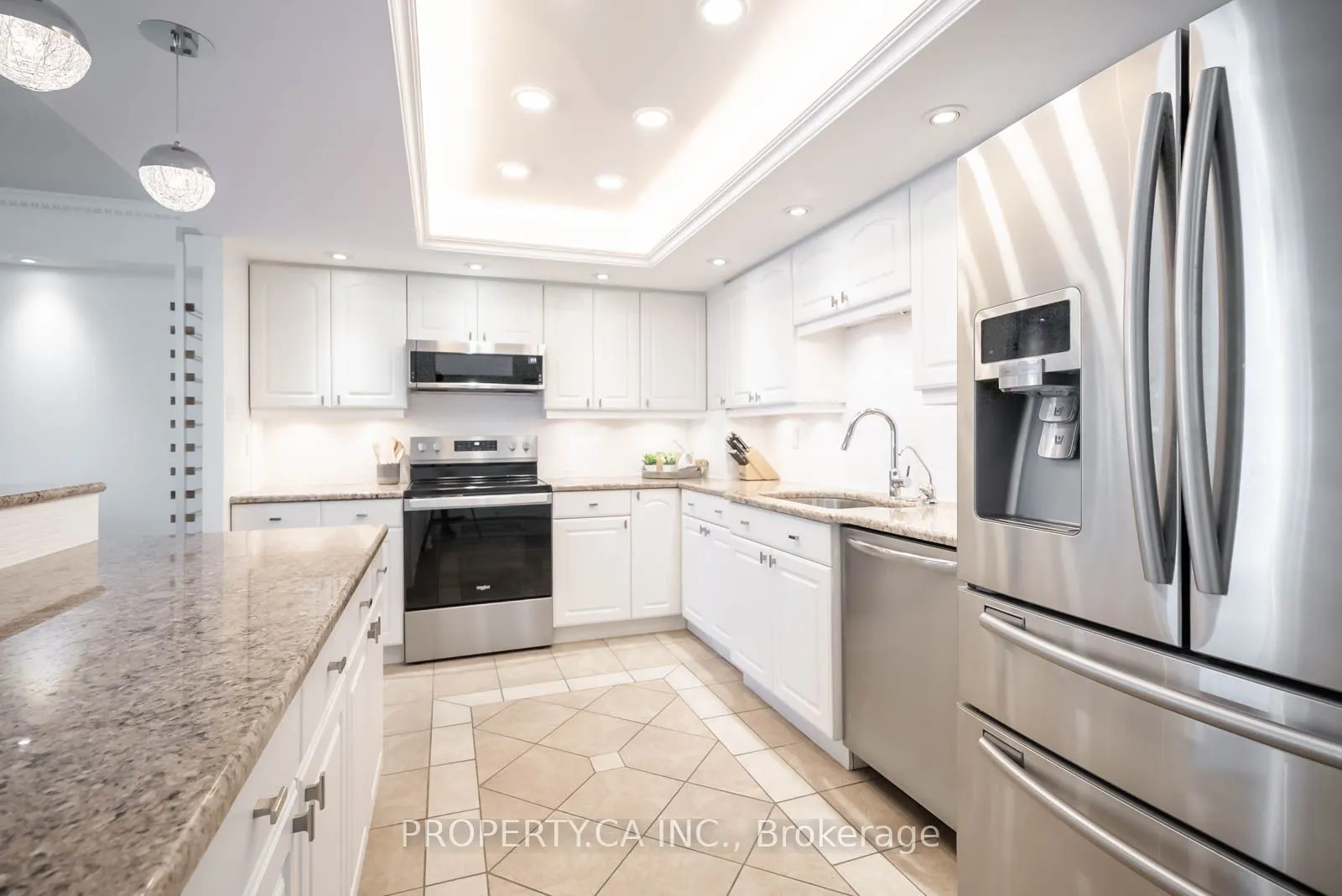 33 University Avenue, #1407
