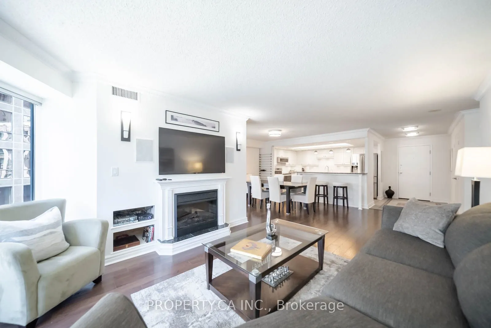 33 University Avenue, #1407