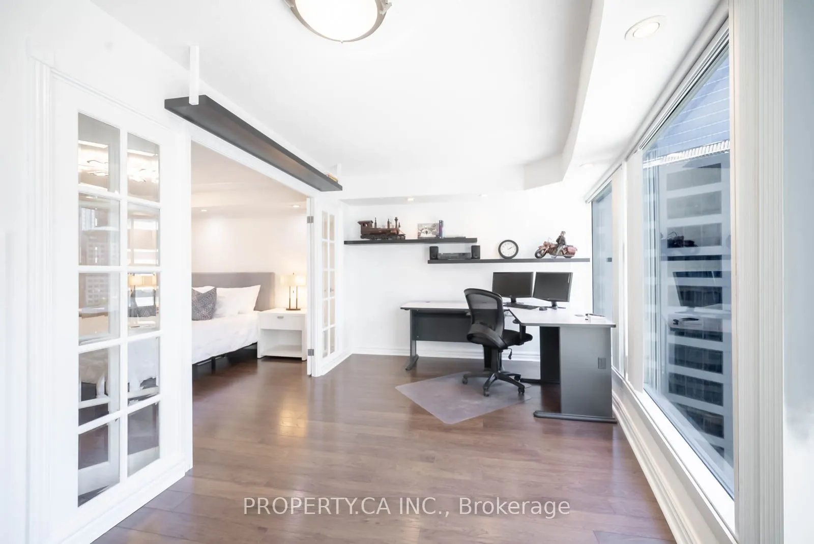 33 University Avenue, #1407