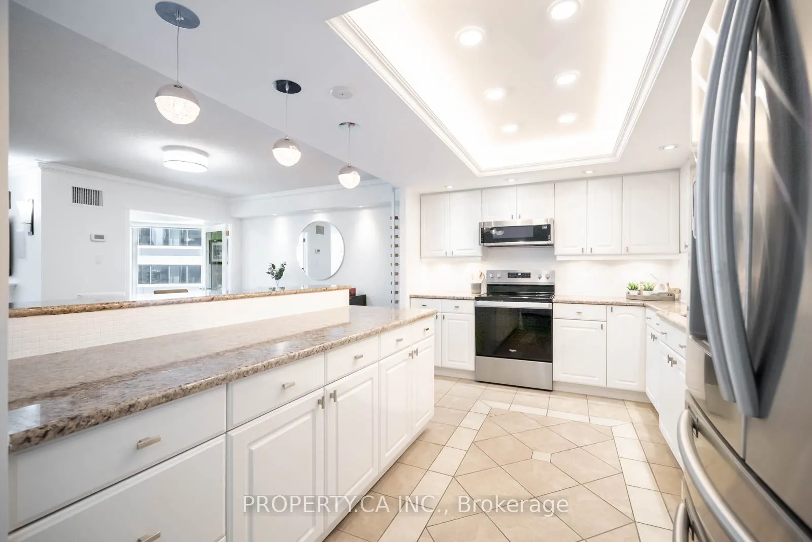 33 University Avenue, #1407