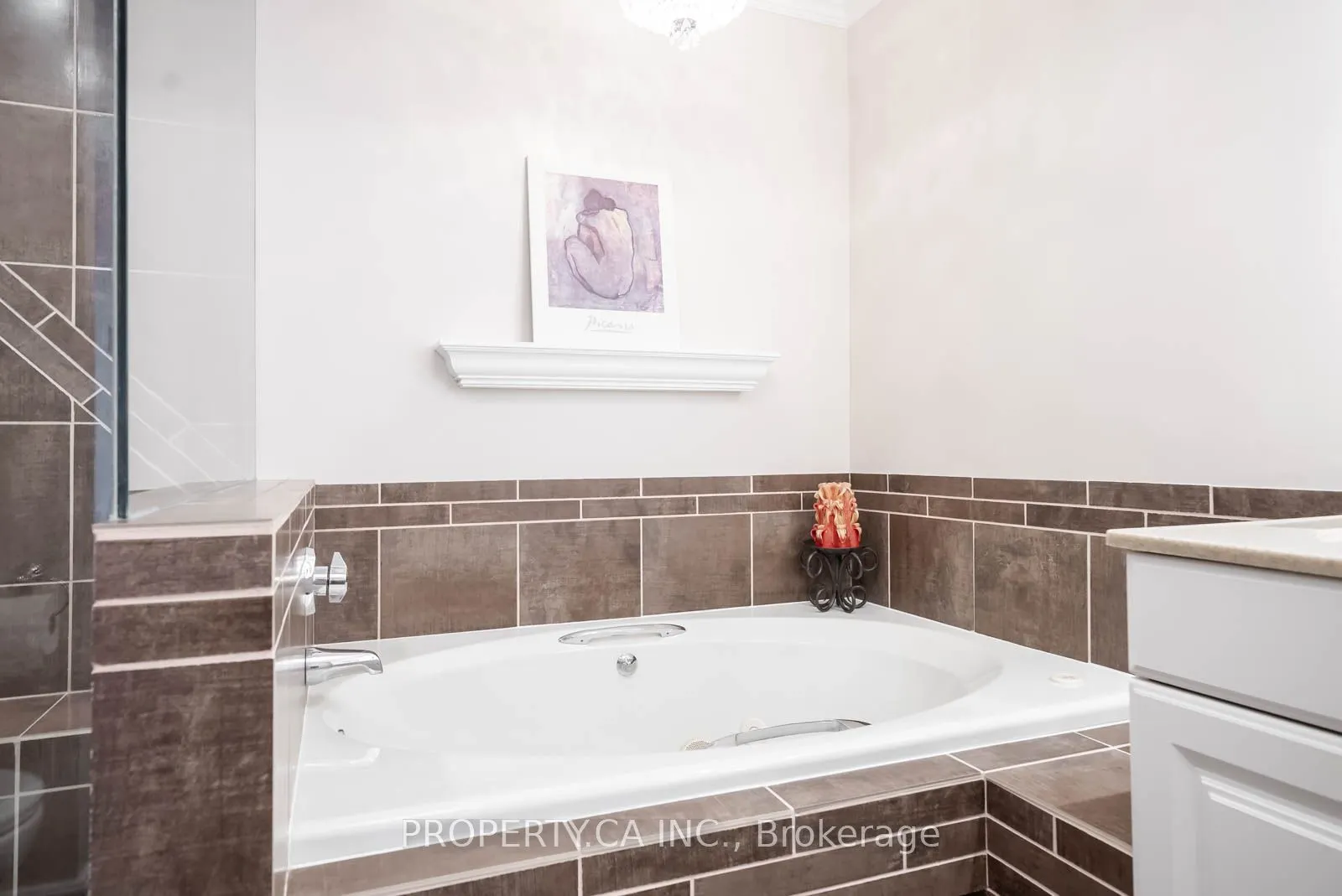 33 University Avenue, #1407