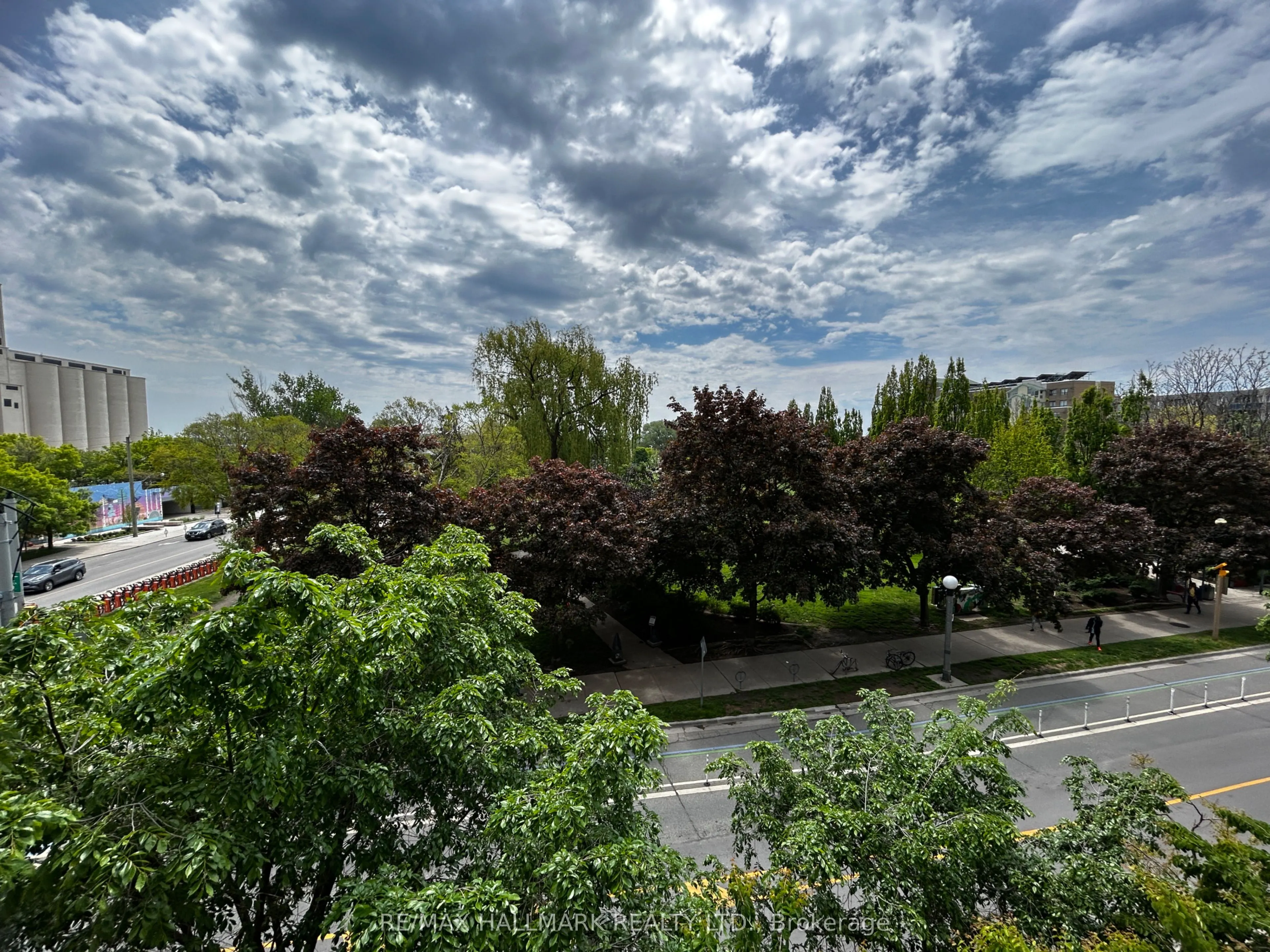 650 Queens Quay W, #509