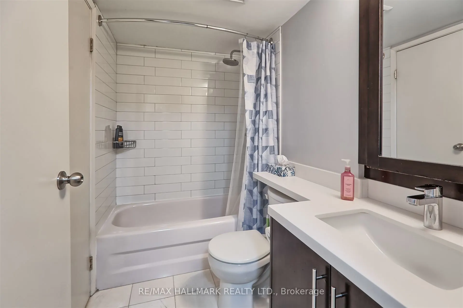 650 Queens Quay W, #509