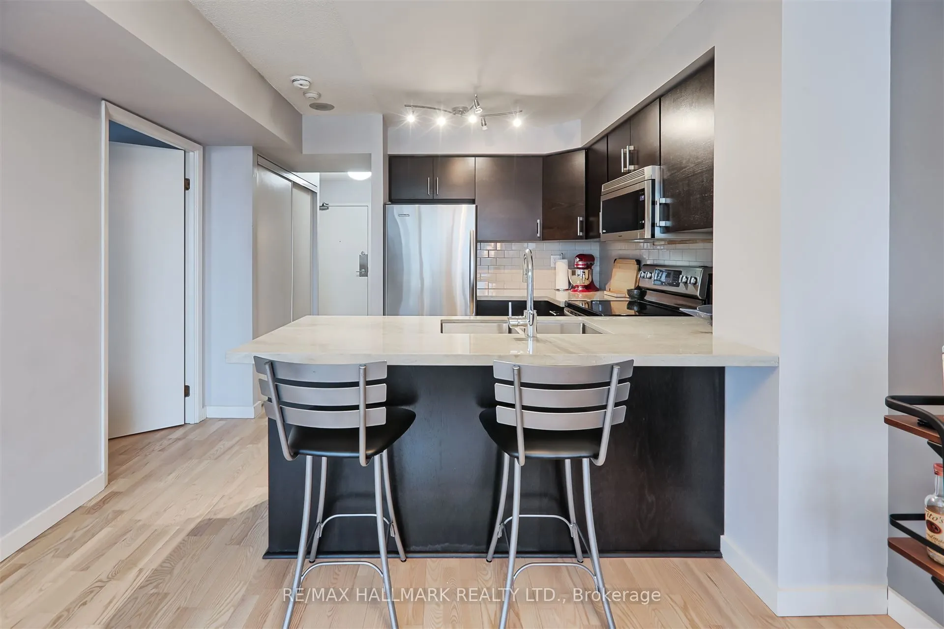 650 Queens Quay W, #509