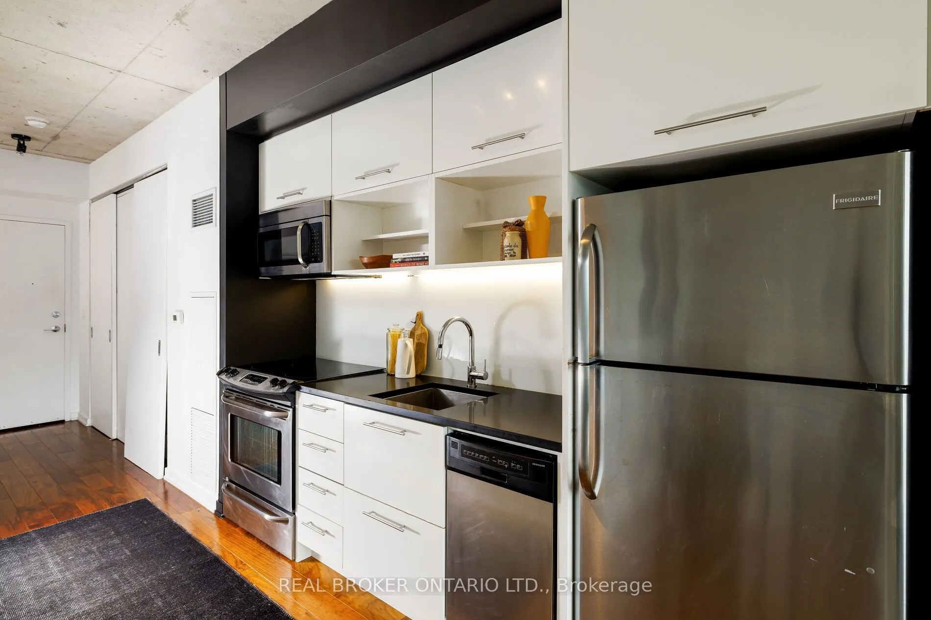 47 Lower River Street, #539