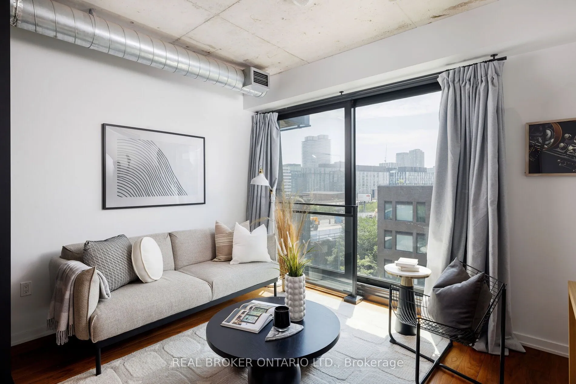 47 Lower River Street, #539