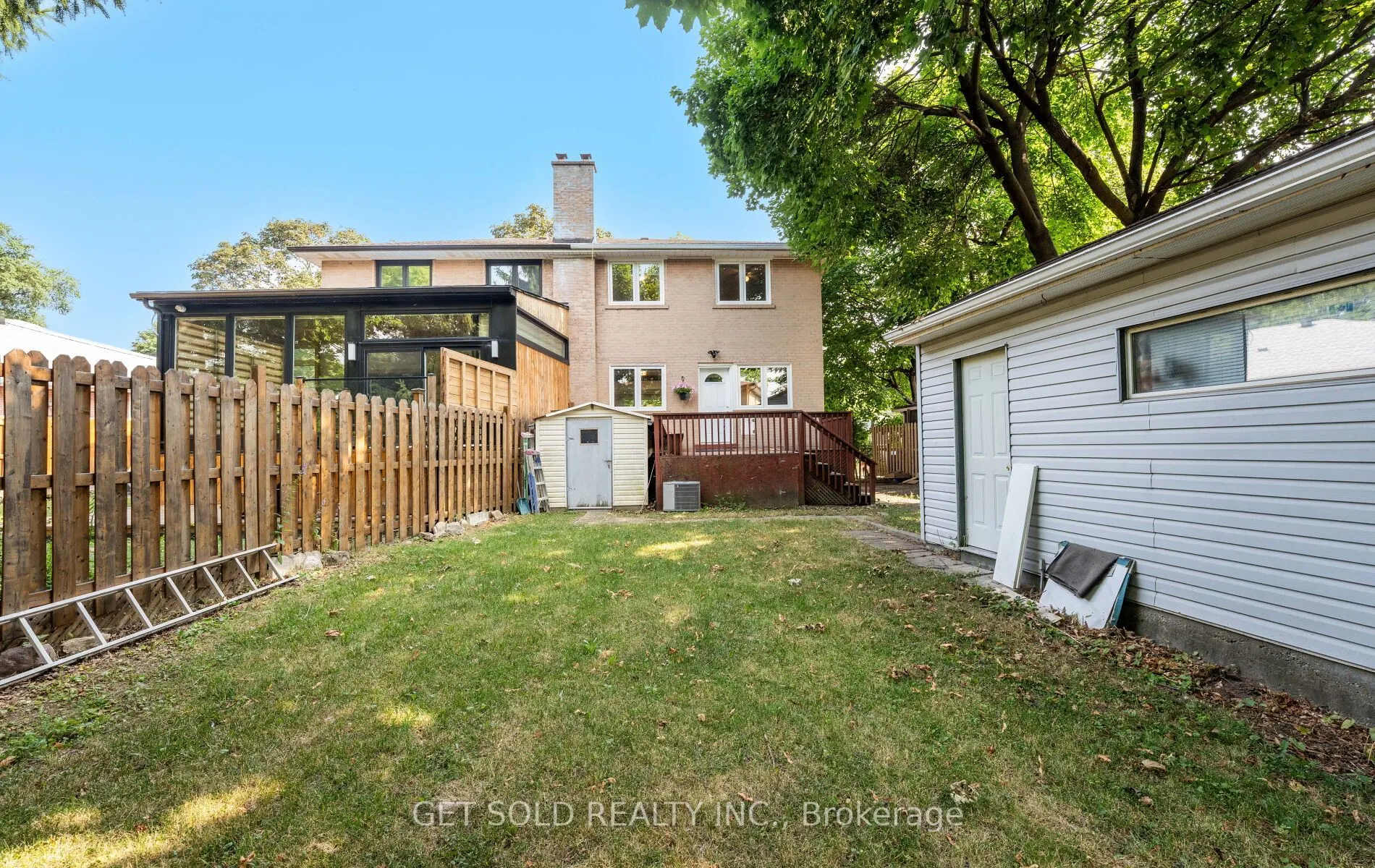 10 Dunboyne Court