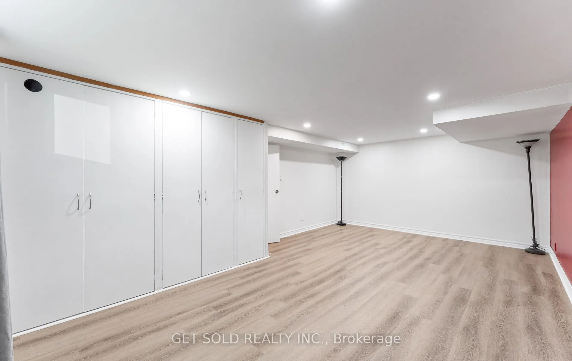 10 Dunboyne Court