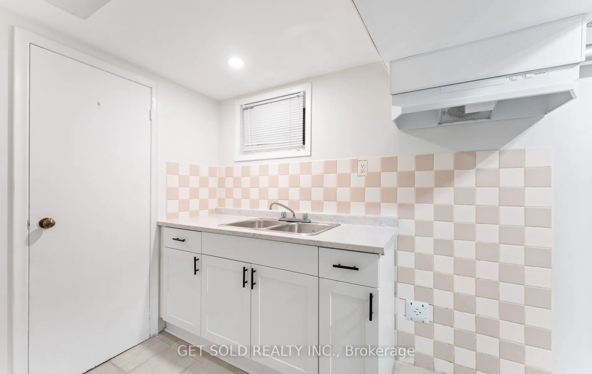 10 Dunboyne Court