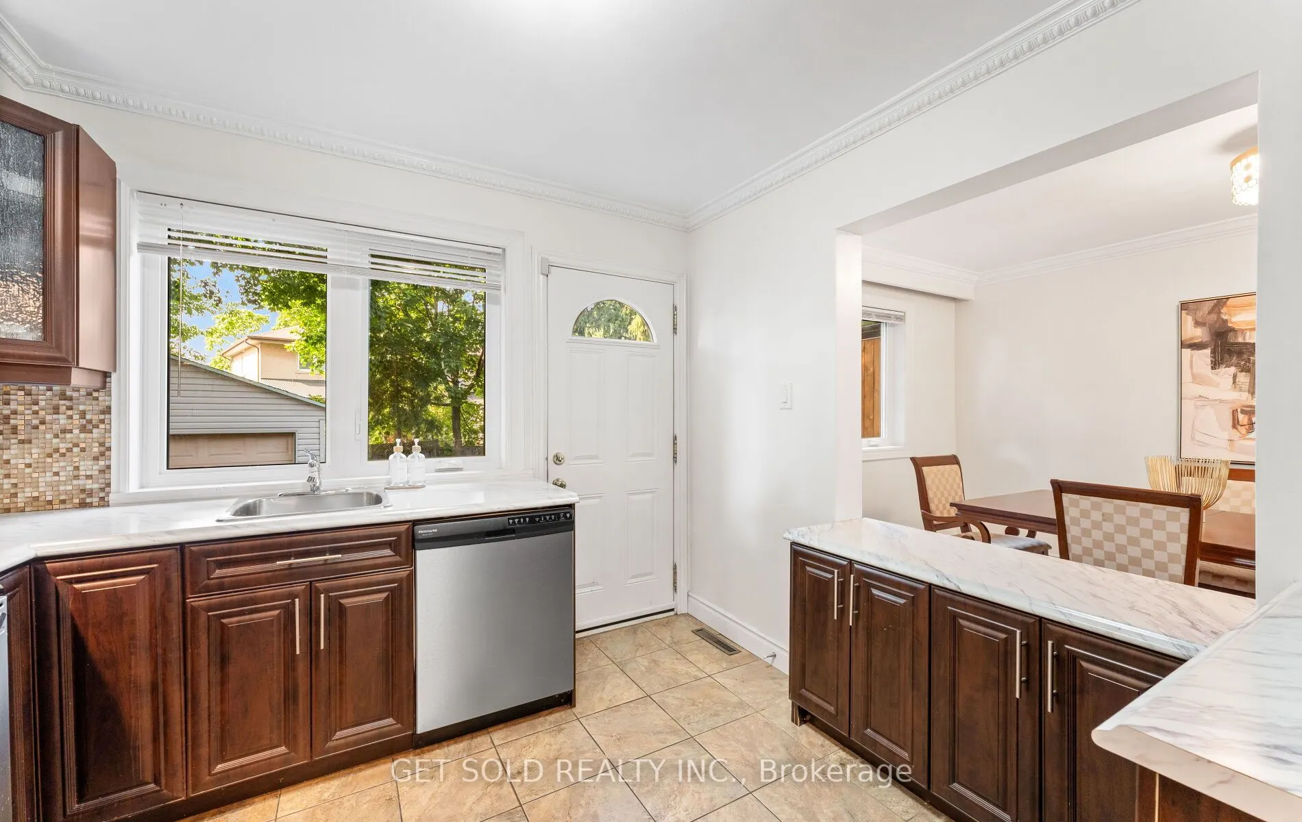 10 Dunboyne Court