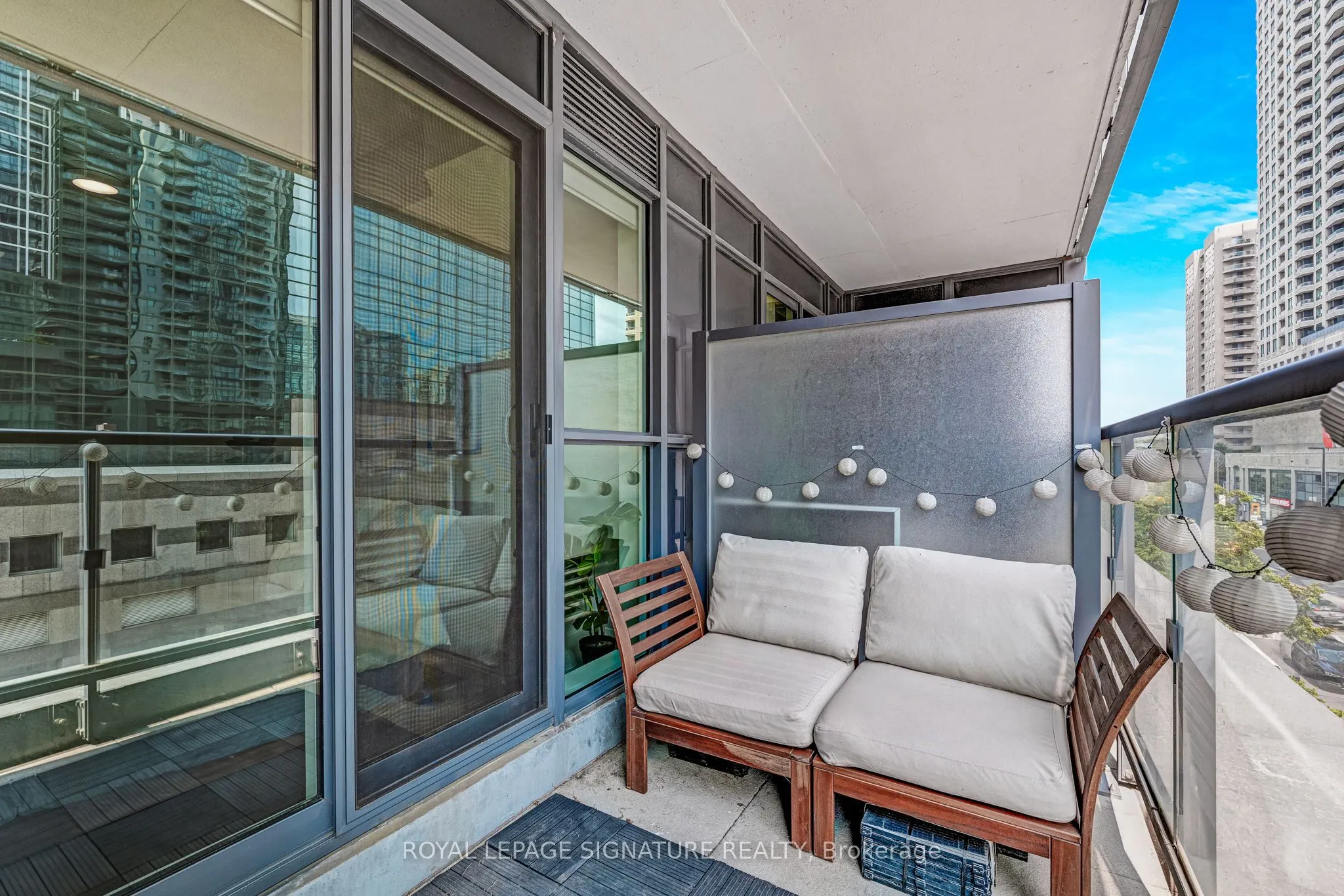 5162 Yonge Street, #3-109