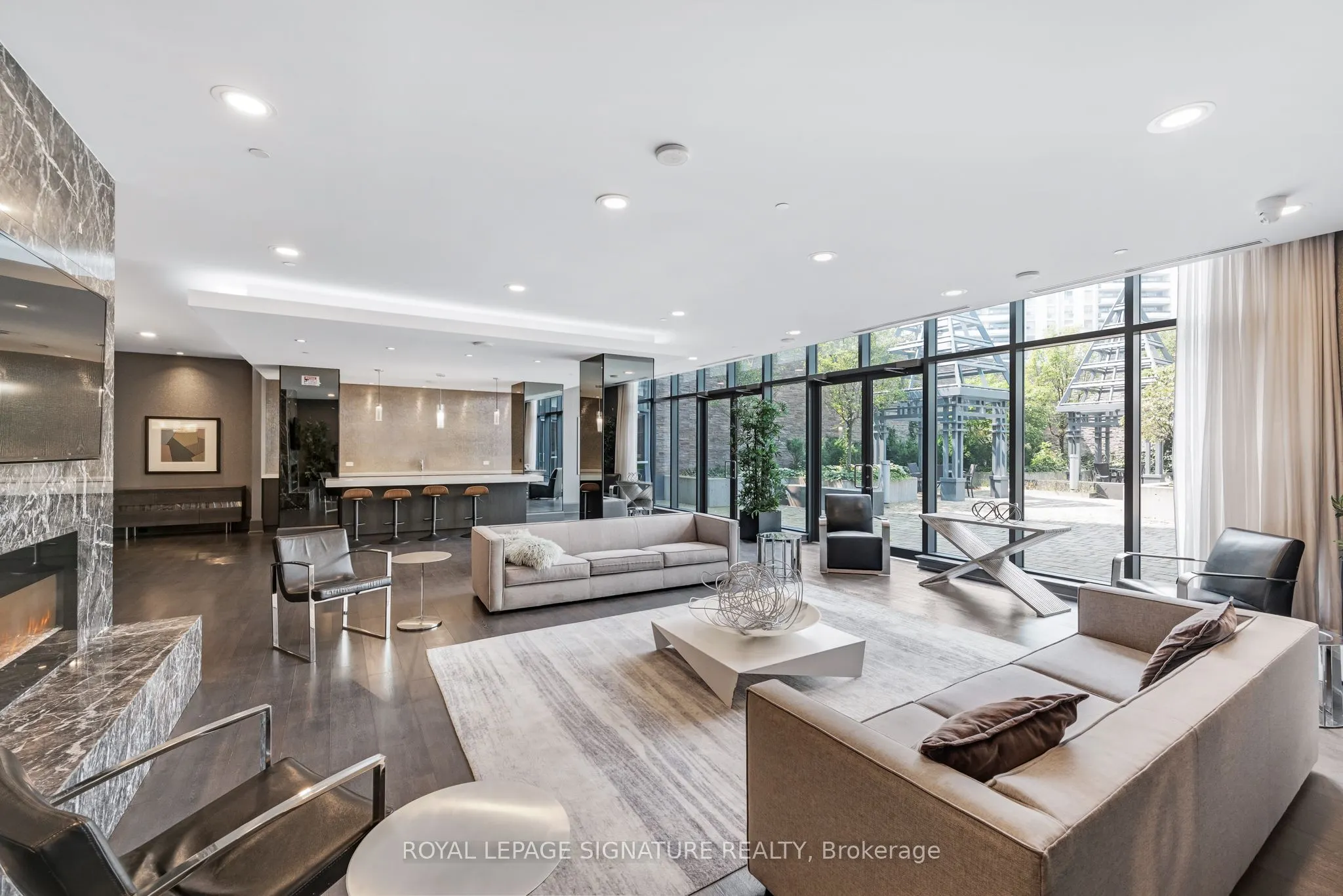 5162 Yonge Street, #3-109