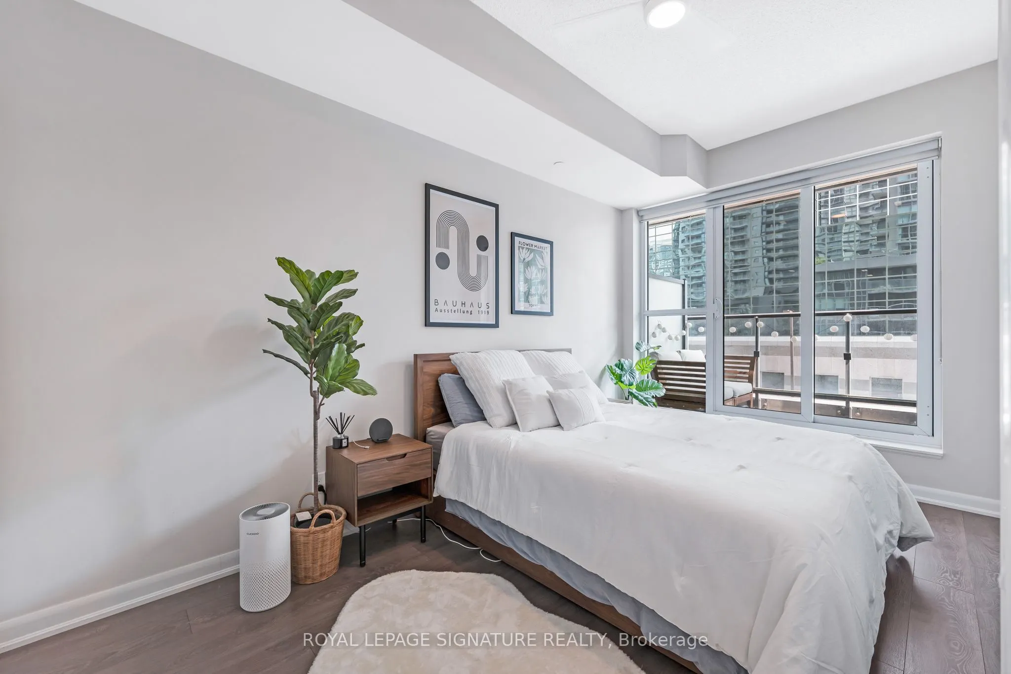 5162 Yonge Street, #3-109