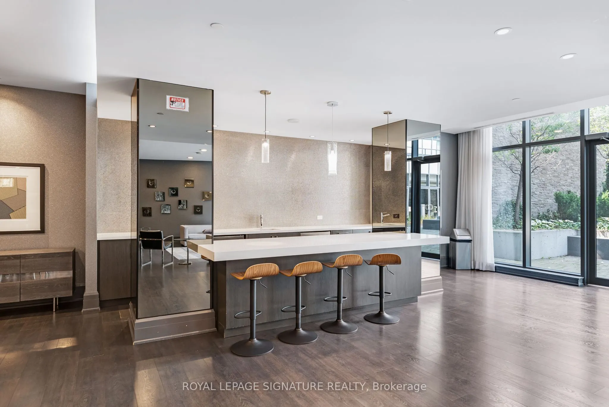 5162 Yonge Street, #3-109