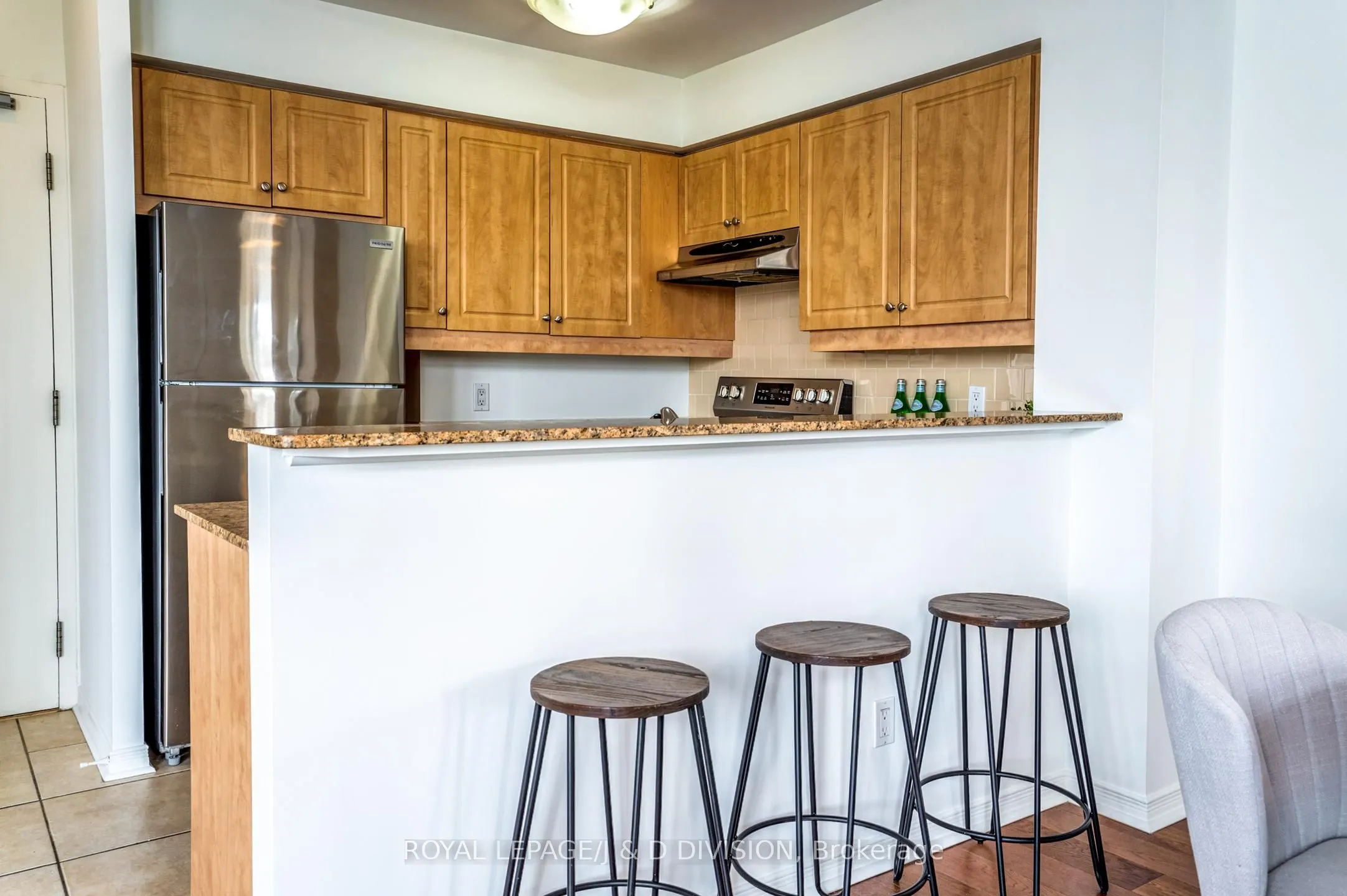 451 Rosewell Avenue, #601