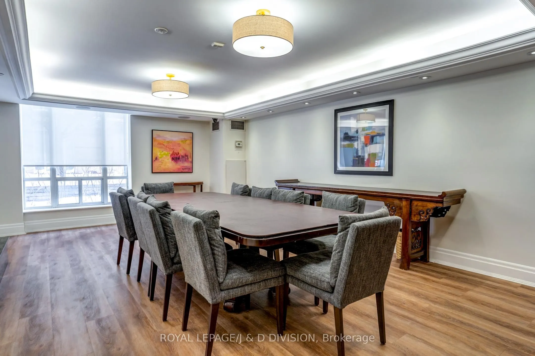 451 Rosewell Avenue, #601