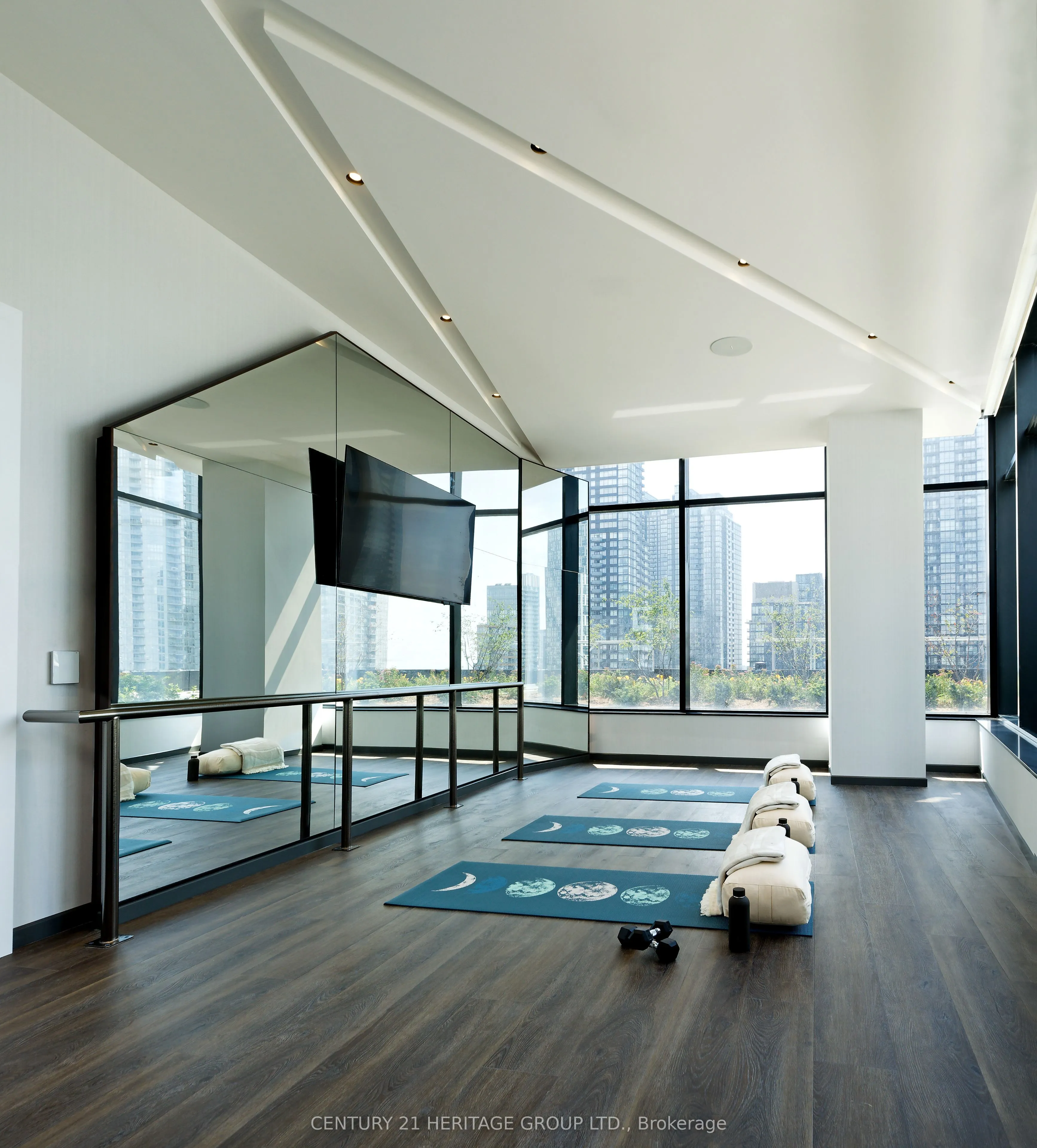 470 Front Street W, #2115
